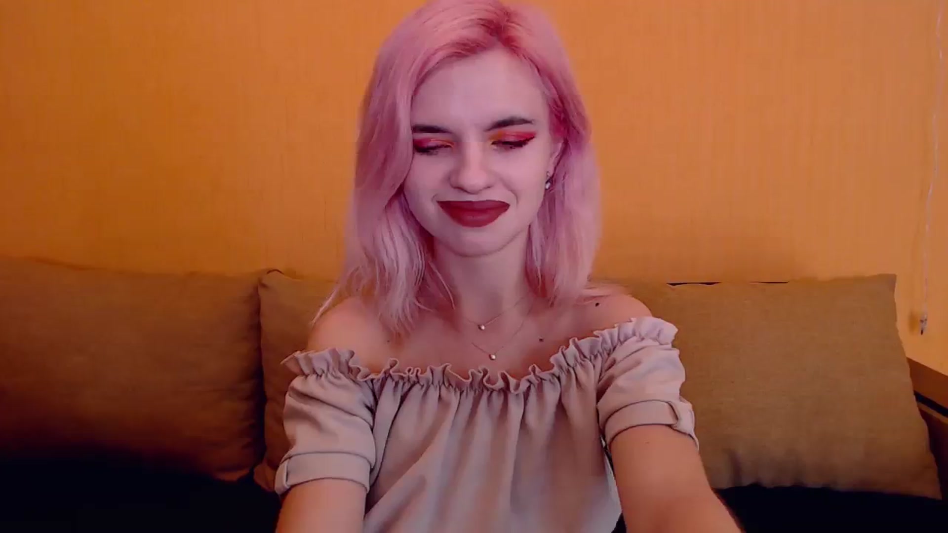 Gallery image thumbnail from Erineys's myfreecams stream on, 02/15/2024, 16:34 image 14 of 20