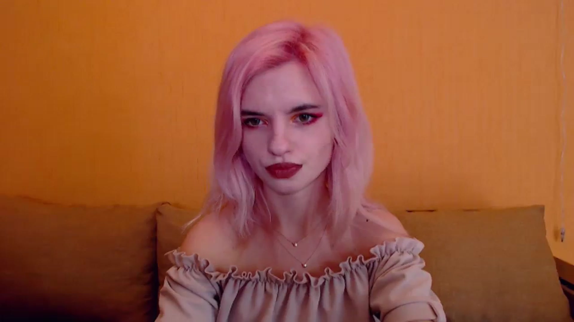 Gallery image thumbnail from Erineys's myfreecams stream on, 02/15/2024, 16:34 image 2 of 20