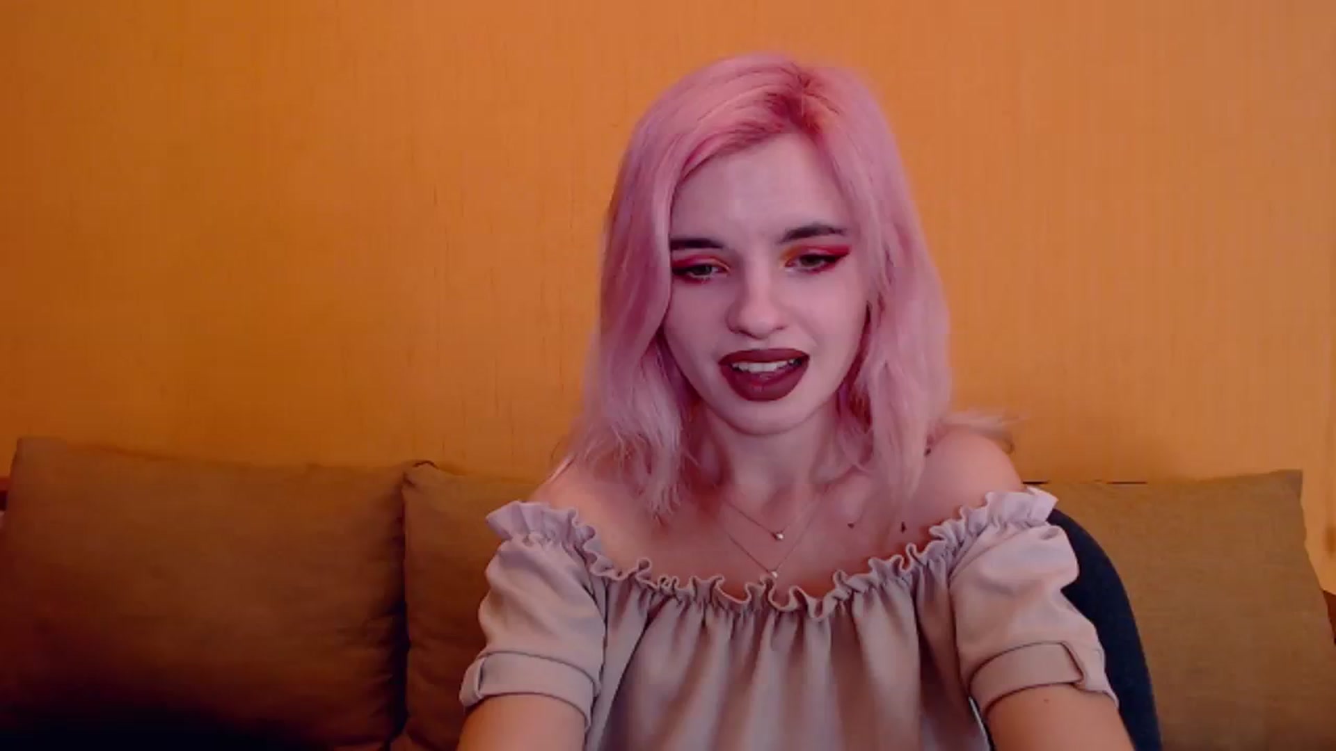 Gallery image thumbnail from Erineys's myfreecams stream on, 02/15/2024, 17:13 image 10 of 20