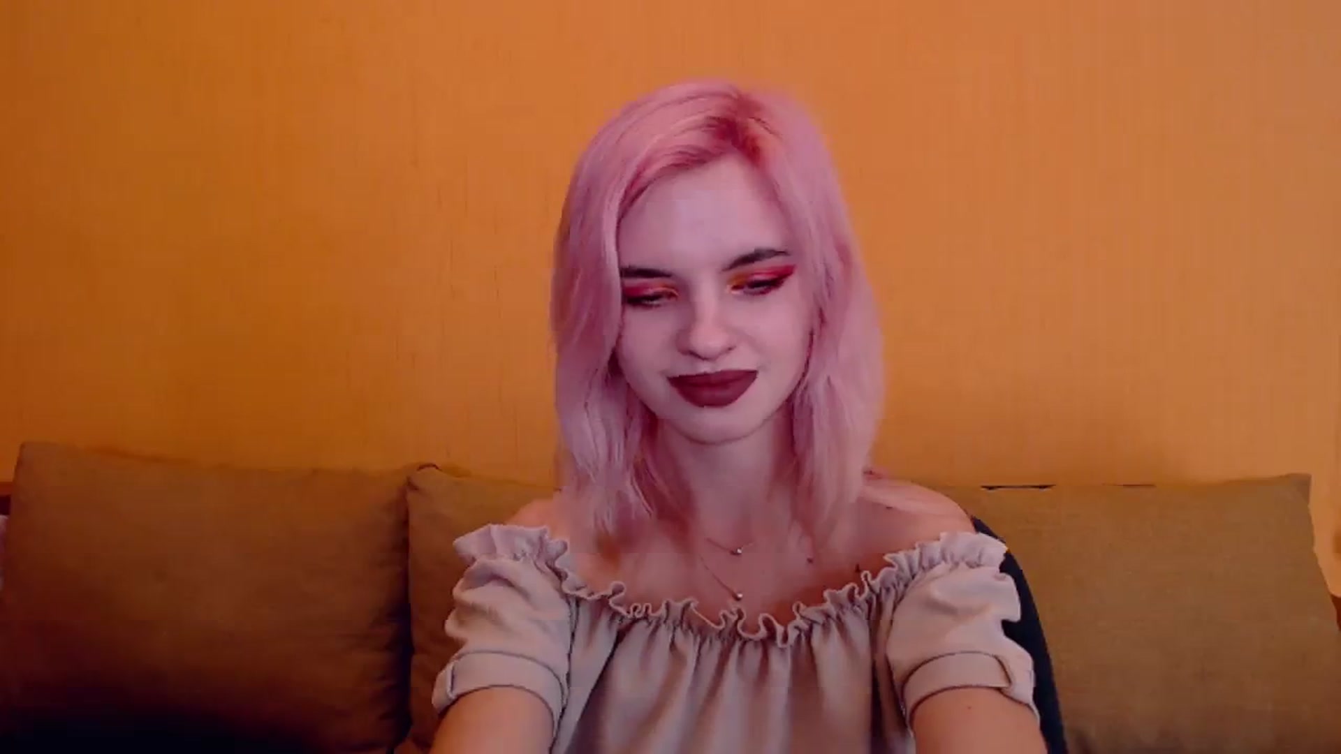 Gallery image thumbnail from Erineys's myfreecams stream on, 02/15/2024, 17:13 image 15 of 20