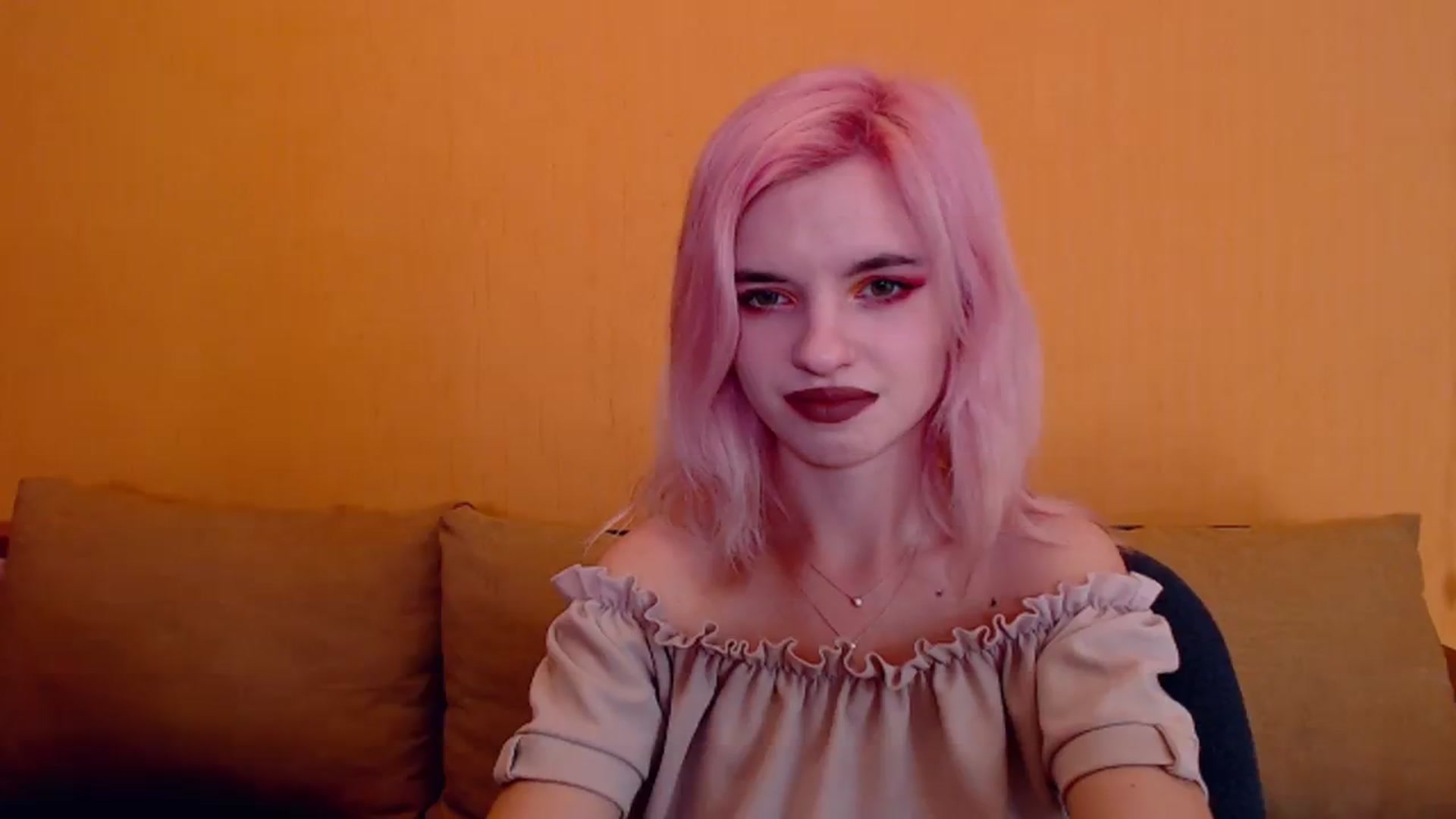 Gallery image thumbnail from Erineys's myfreecams stream on, 02/15/2024, 17:13 image 11 of 20