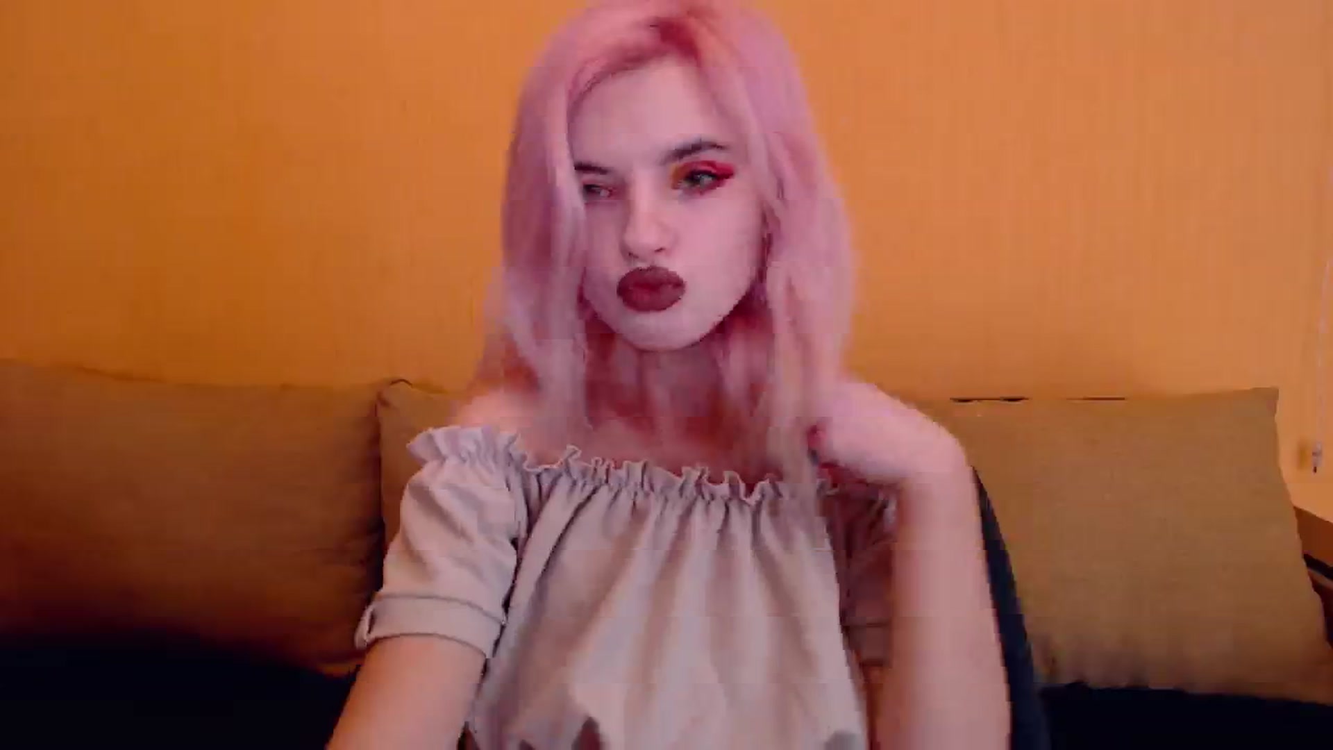 Gallery image thumbnail from Erineys's myfreecams stream on, 02/15/2024, 17:13 image 5 of 20