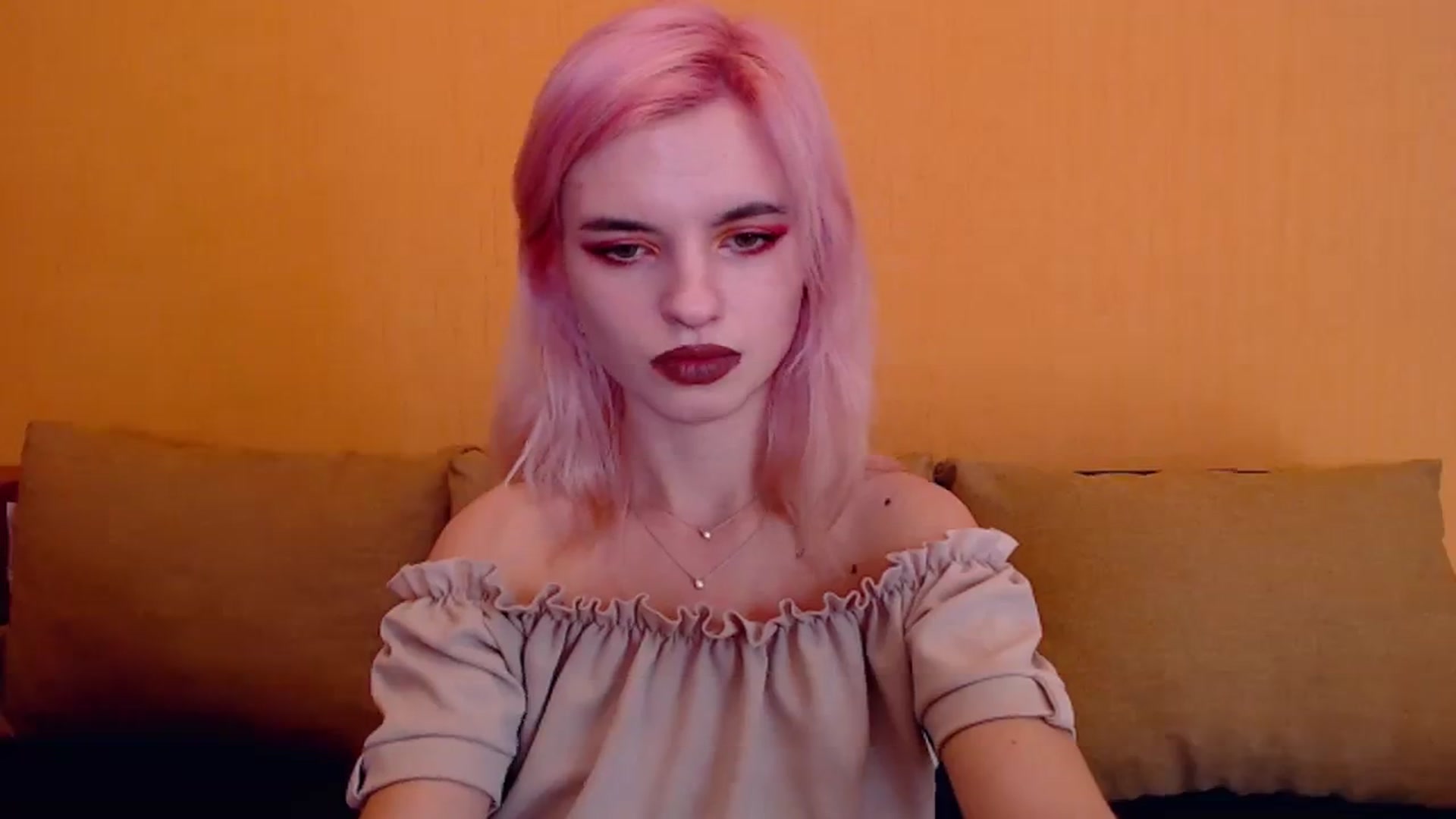 Gallery image thumbnail from Erineys's myfreecams stream on, 02/15/2024, 18:03 image 20 of 20