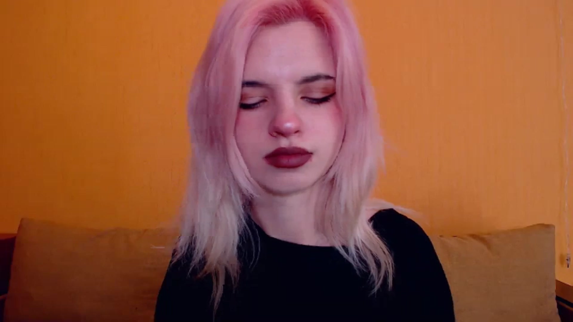 Gallery image thumbnail from Erineys's myfreecams stream on, 02/16/2024, 14:20 image 12 of 20