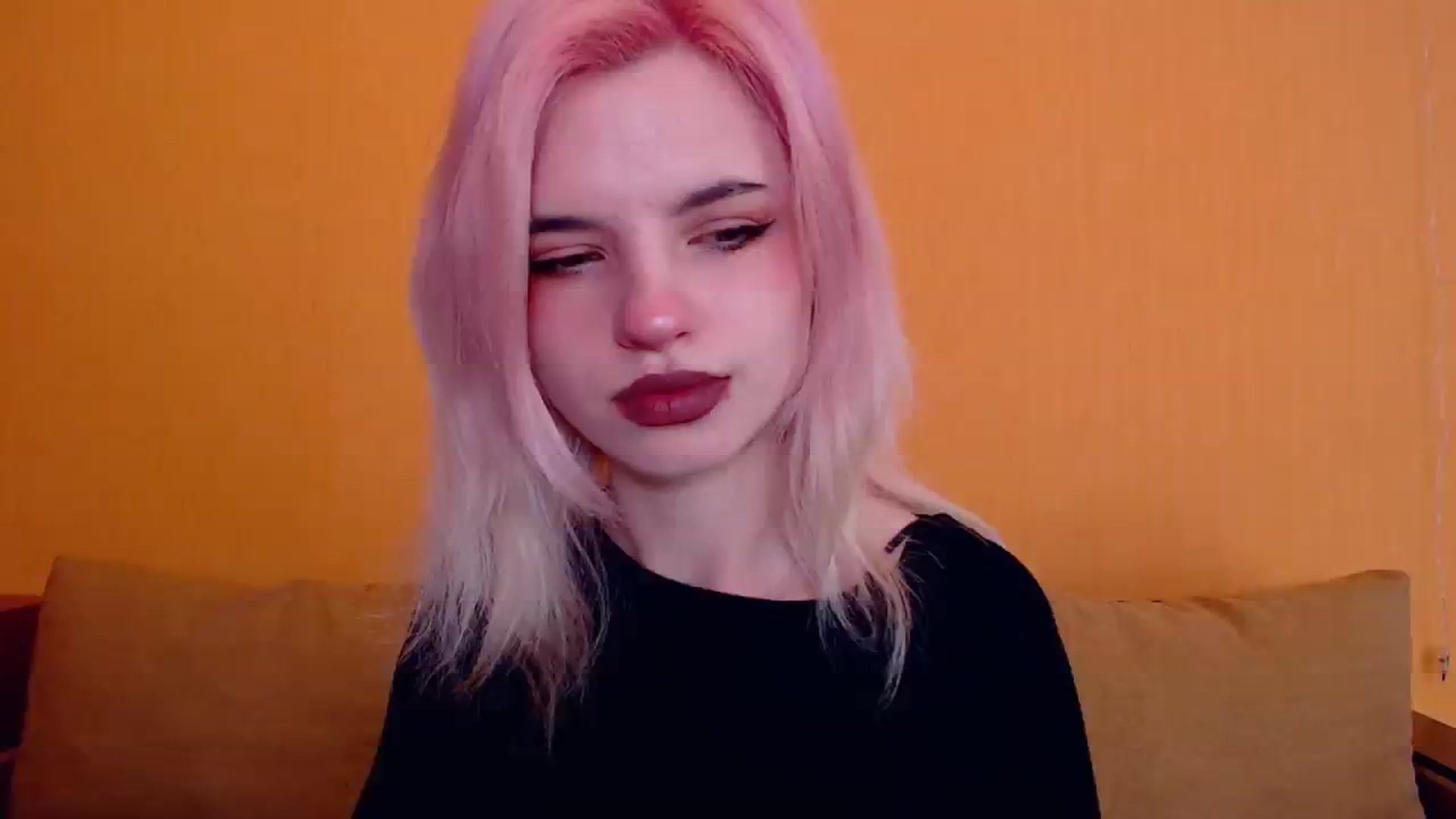 Gallery image thumbnail from Erineys's myfreecams stream on, 02/16/2024, 14:20 image 16 of 20
