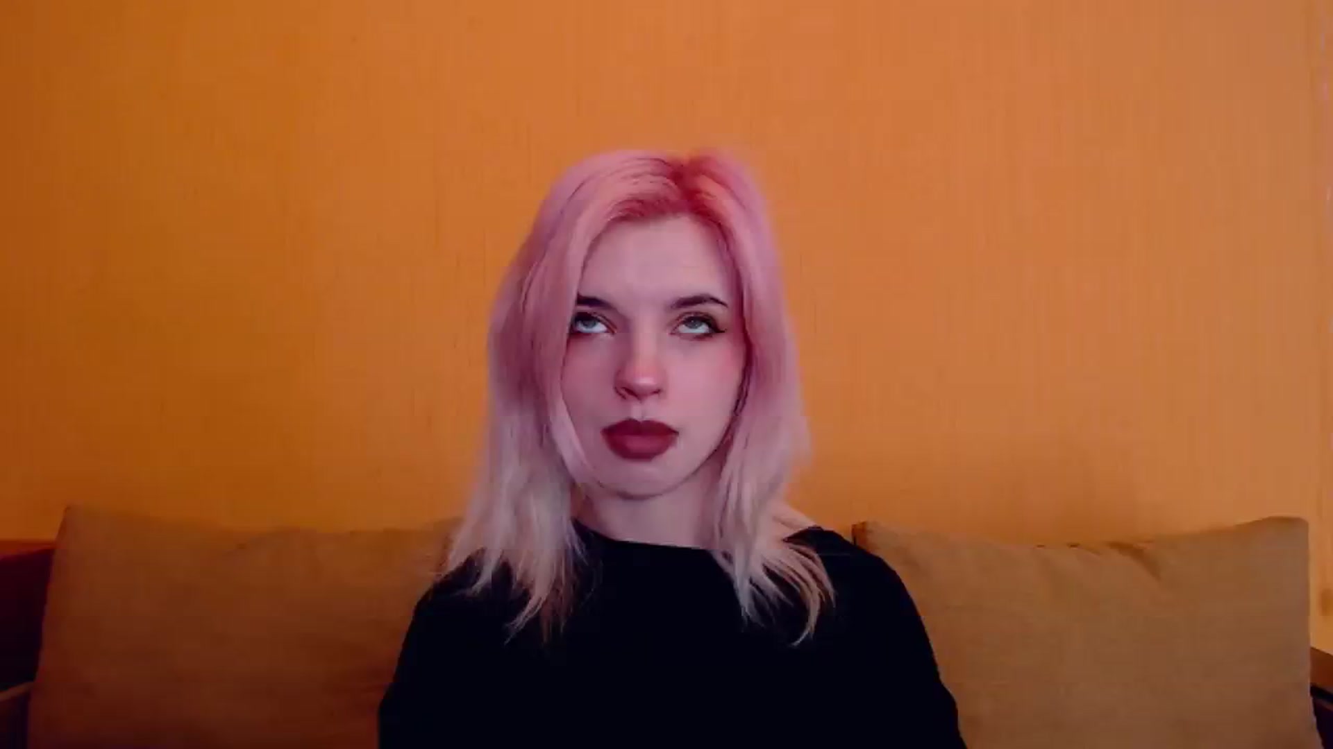Gallery image thumbnail from Erineys's myfreecams stream on, 02/16/2024, 15:11 image 3 of 20