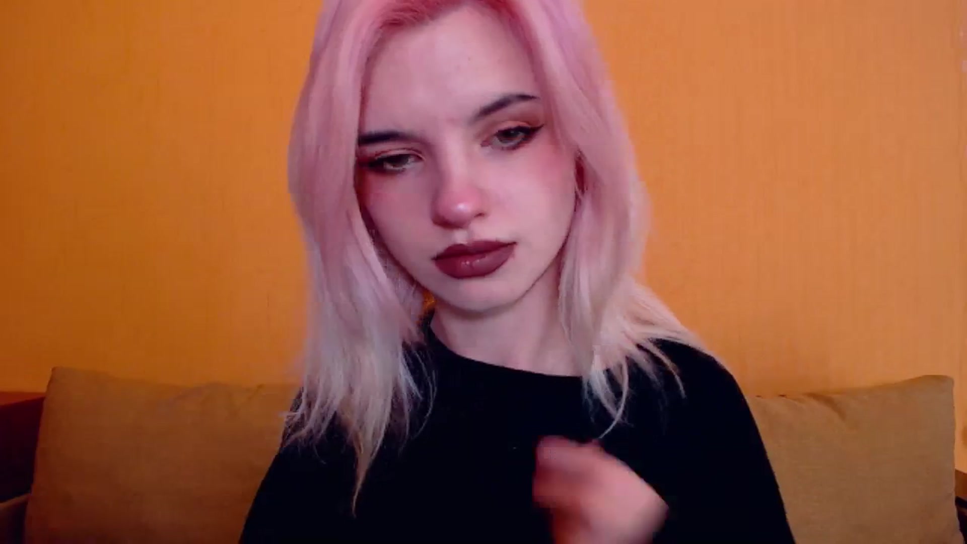 Gallery image thumbnail from Erineys's myfreecams stream on, 02/16/2024, 15:11 image 18 of 20