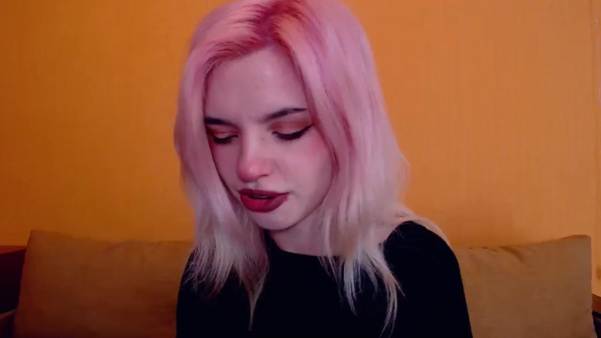 Gallery image thumbnail from Erineys's myfreecams stream on, 02/16/2024, 15:11 image 10 of 20