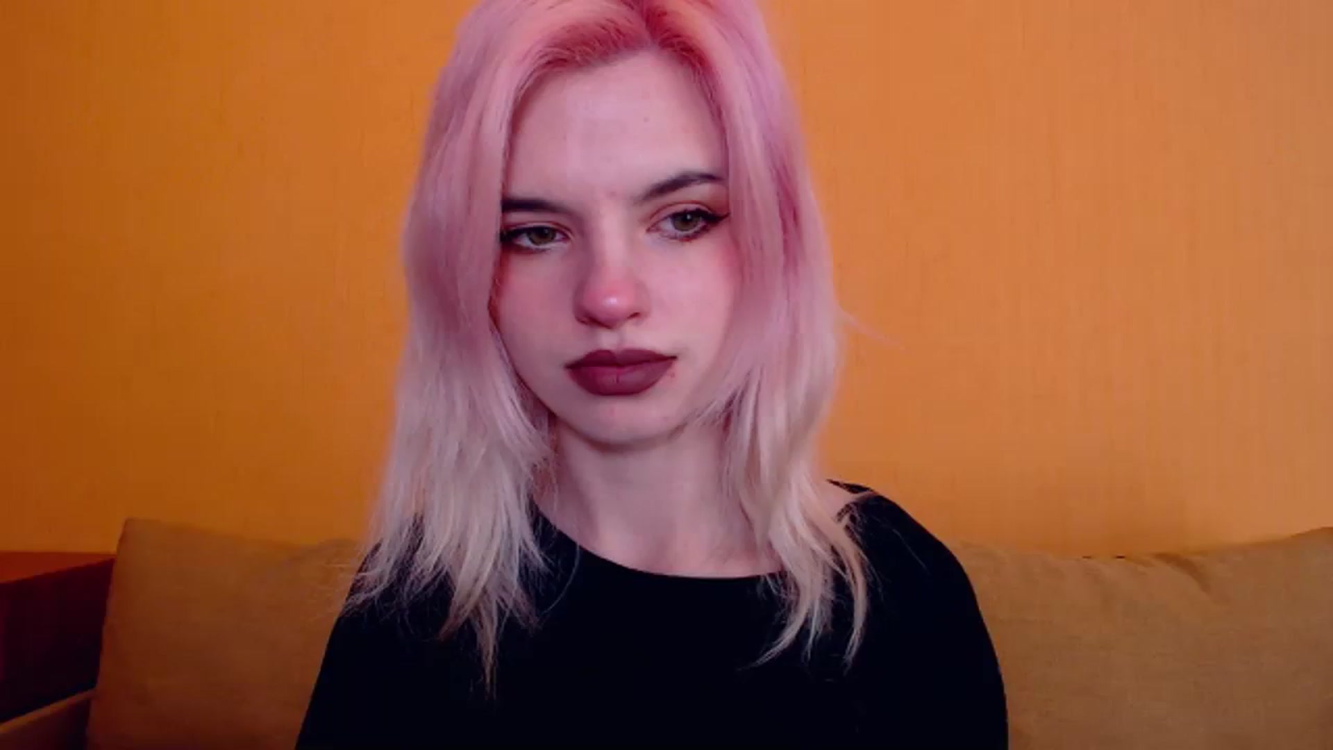 Gallery image thumbnail from Erineys's myfreecams stream on, 02/16/2024, 16:06 image 15 of 20