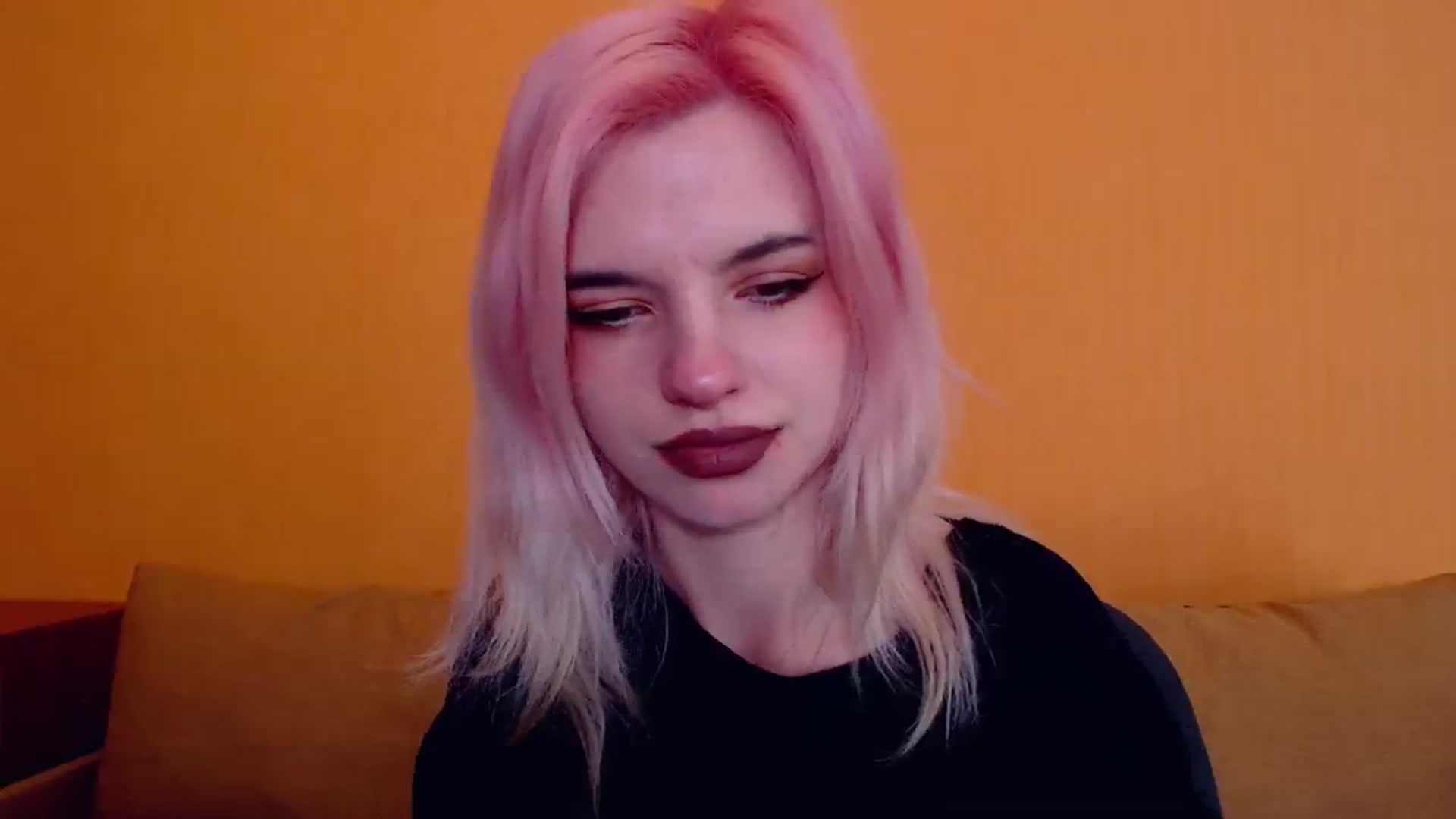 Gallery image thumbnail from Erineys's myfreecams stream on, 02/16/2024, 16:06 image 11 of 20