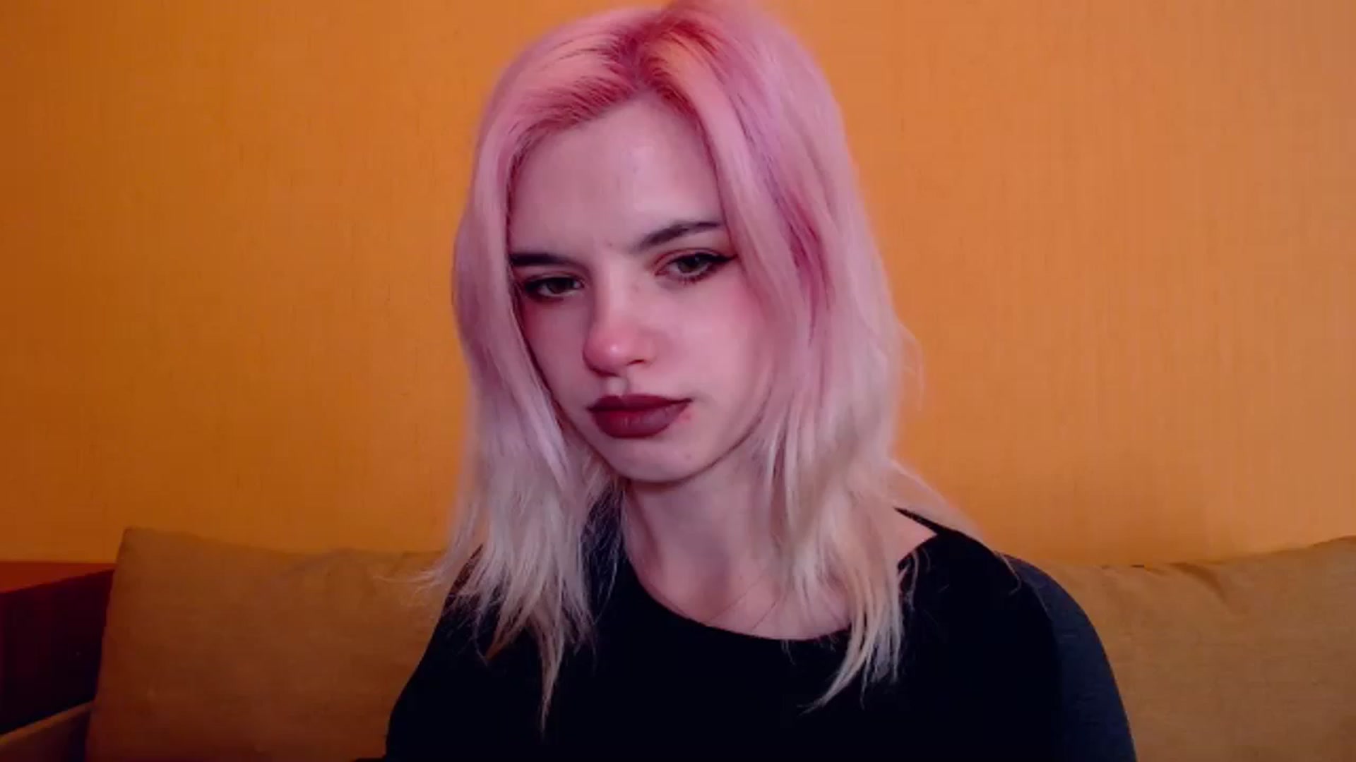 Gallery image thumbnail from Erineys's myfreecams stream on, 02/16/2024, 16:06 image 10 of 20