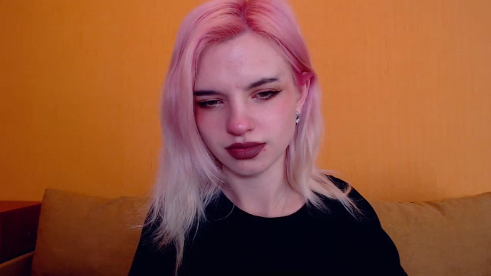Gallery image thumbnail from Erineys's myfreecams stream on, 02/16/2024, 16:06 image 6 of 20