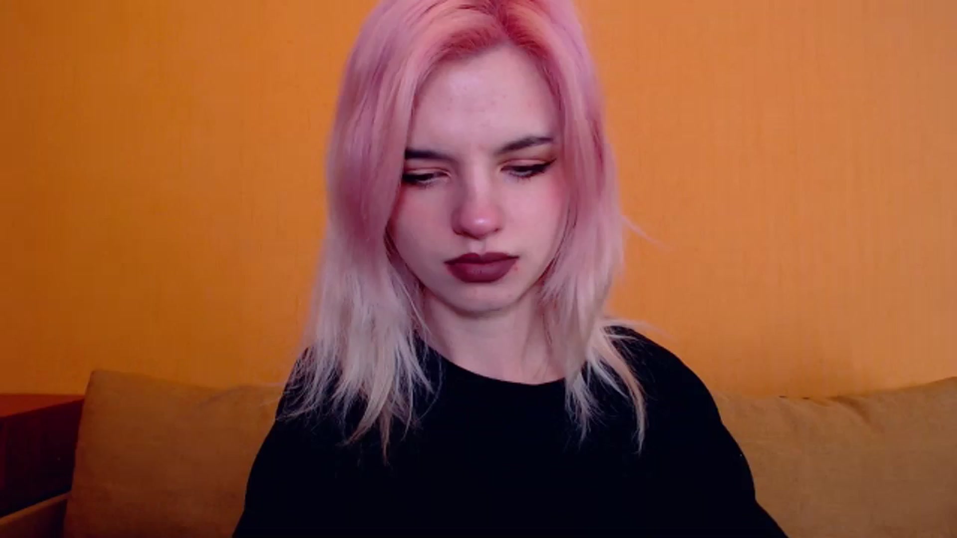 Gallery image thumbnail from Erineys's myfreecams stream on, 02/16/2024, 16:06 image 19 of 20