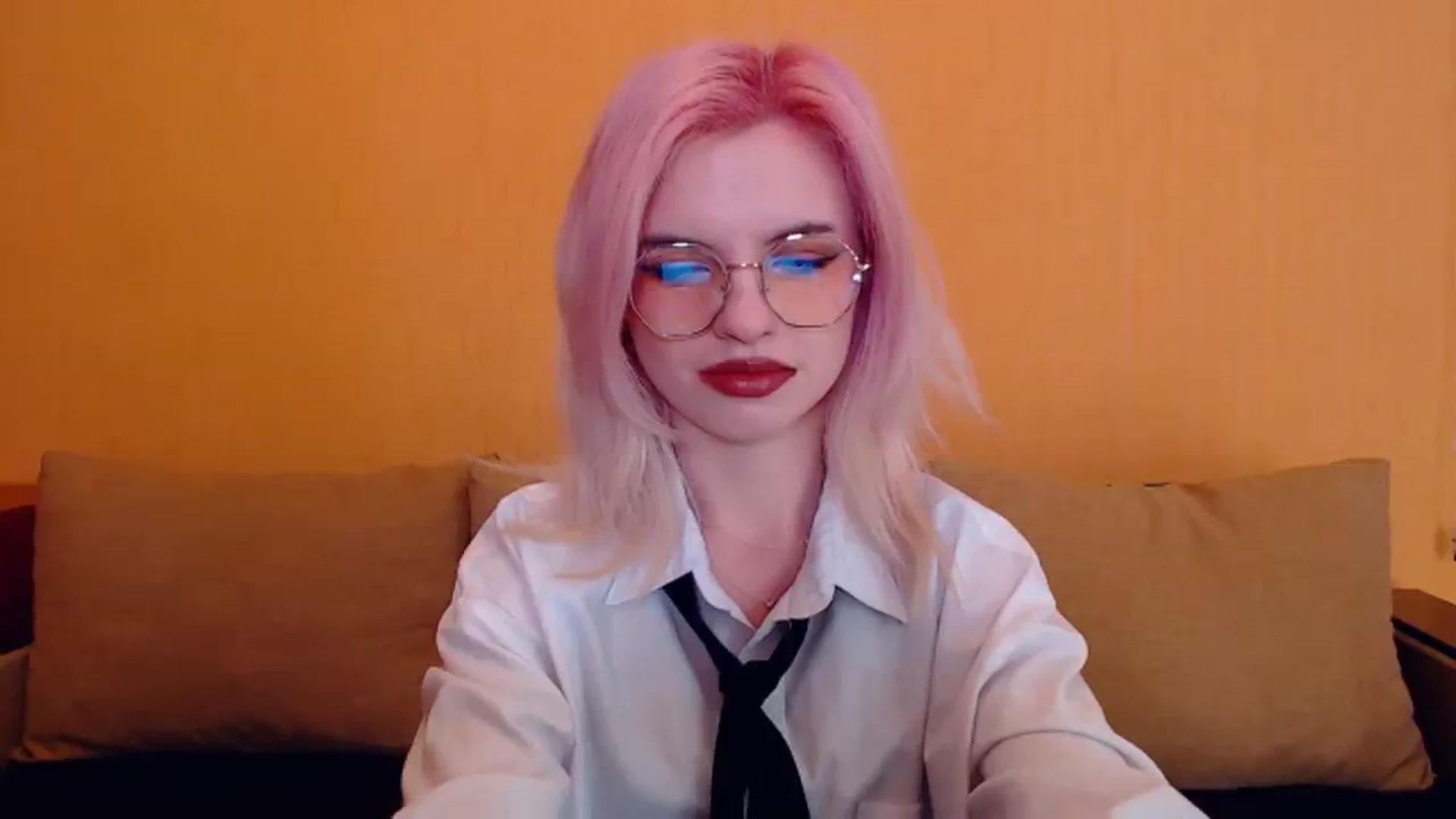Gallery image thumbnail from Erineys's myfreecams stream on, 02/17/2024, 15:39 image 20 of 20