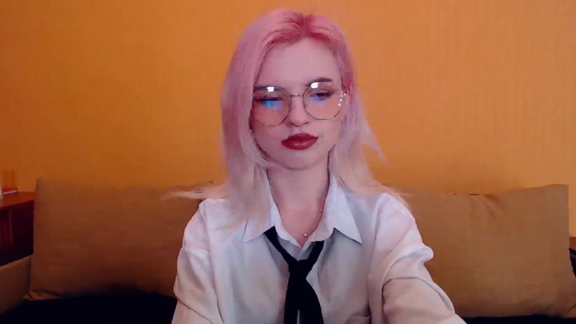 Gallery image thumbnail from Erineys's myfreecams stream on, 02/17/2024, 15:39 image 7 of 20