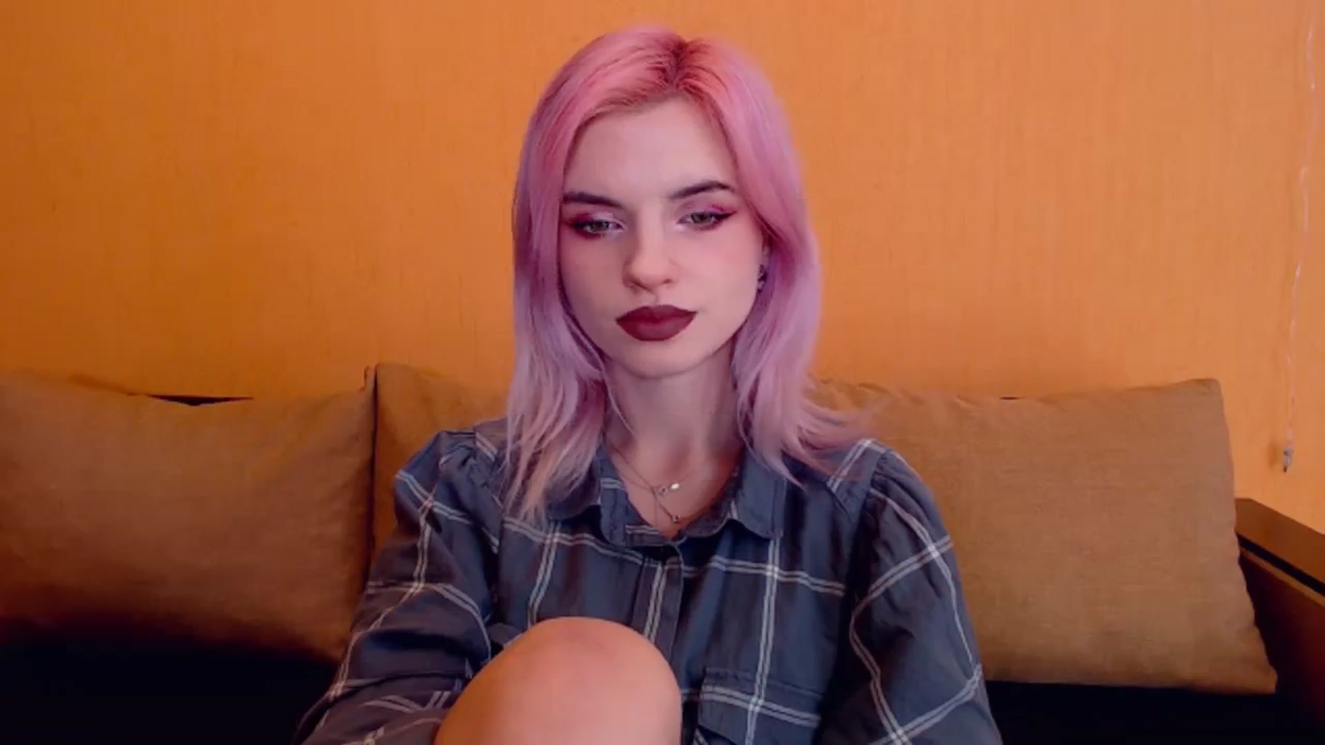Gallery image thumbnail from Erineys's myfreecams stream on, 02/25/2024, 14:35 image 4 of 20