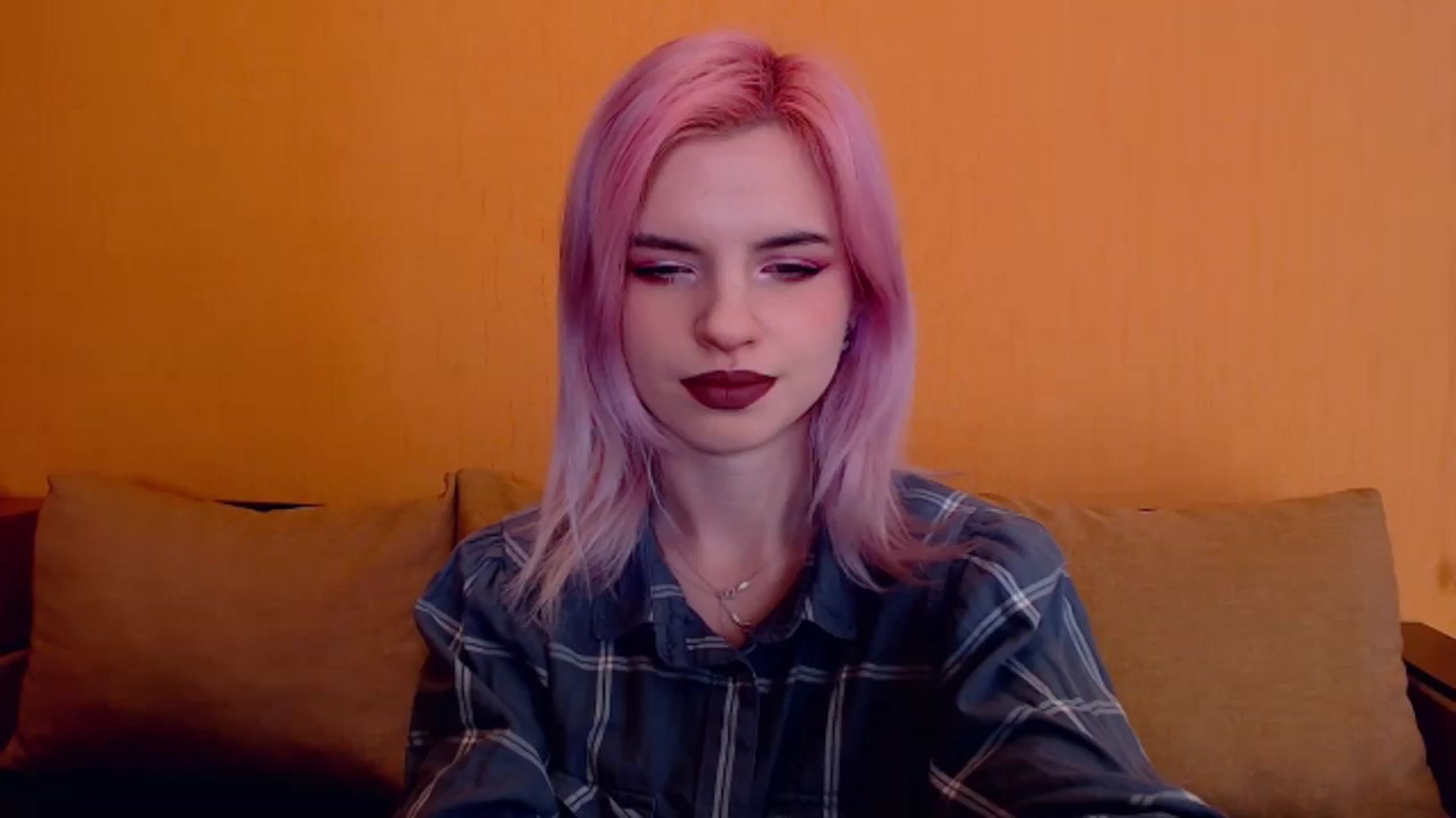 Gallery image thumbnail from Erineys's myfreecams stream on, 02/25/2024, 14:35 image 1 of 20