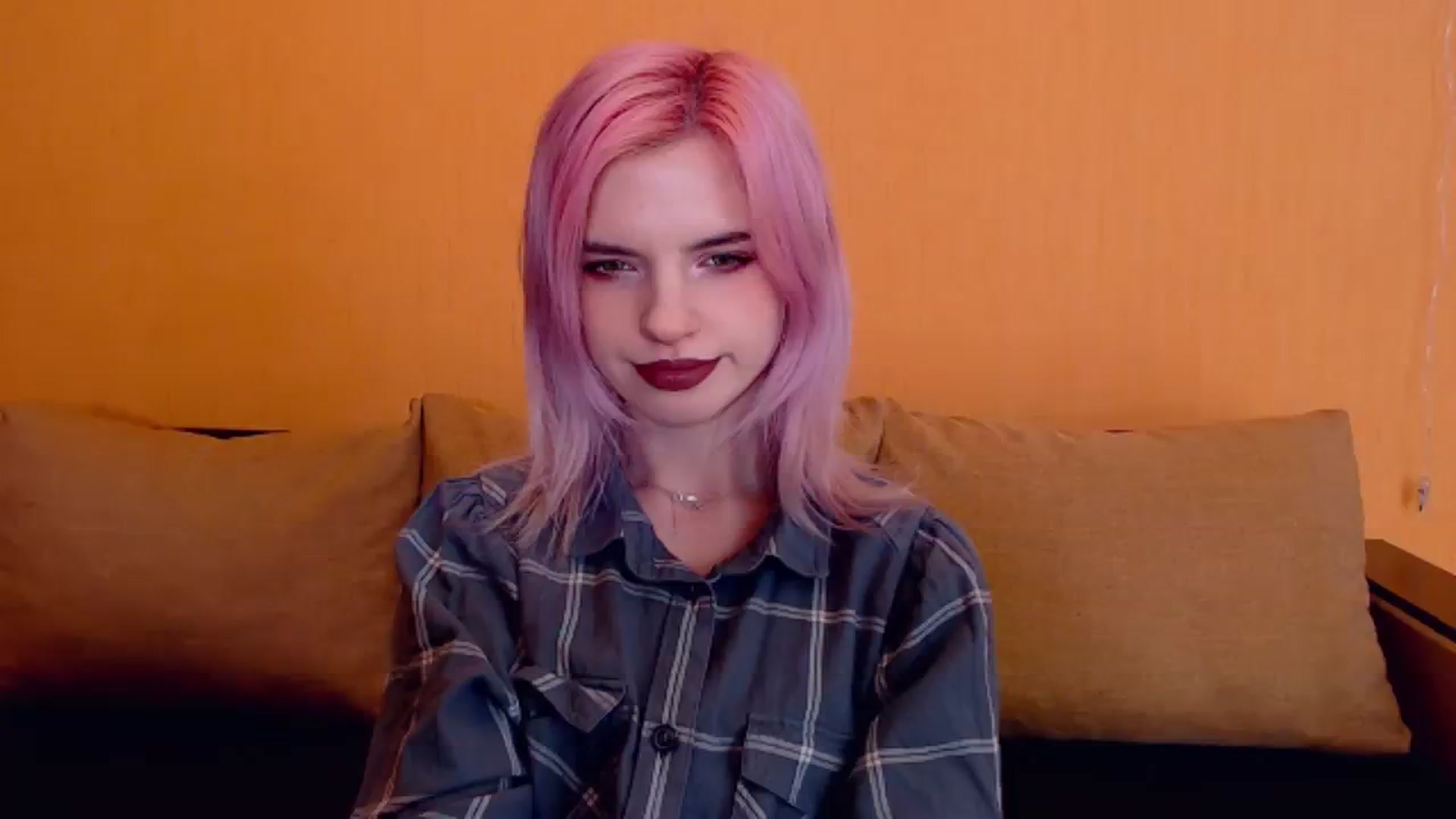Gallery image thumbnail from Erineys's myfreecams stream on, 02/25/2024, 15:18 image 7 of 20