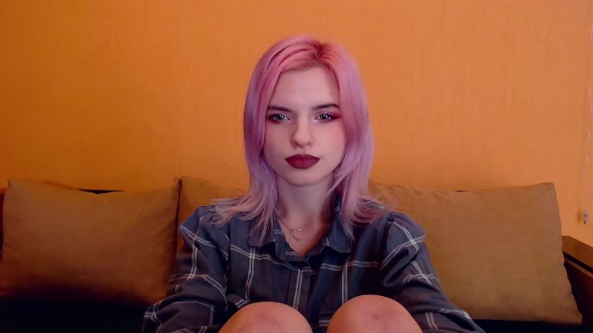 Gallery image thumbnail from Erineys's myfreecams stream on, 02/25/2024, 16:10 image 1 of 20