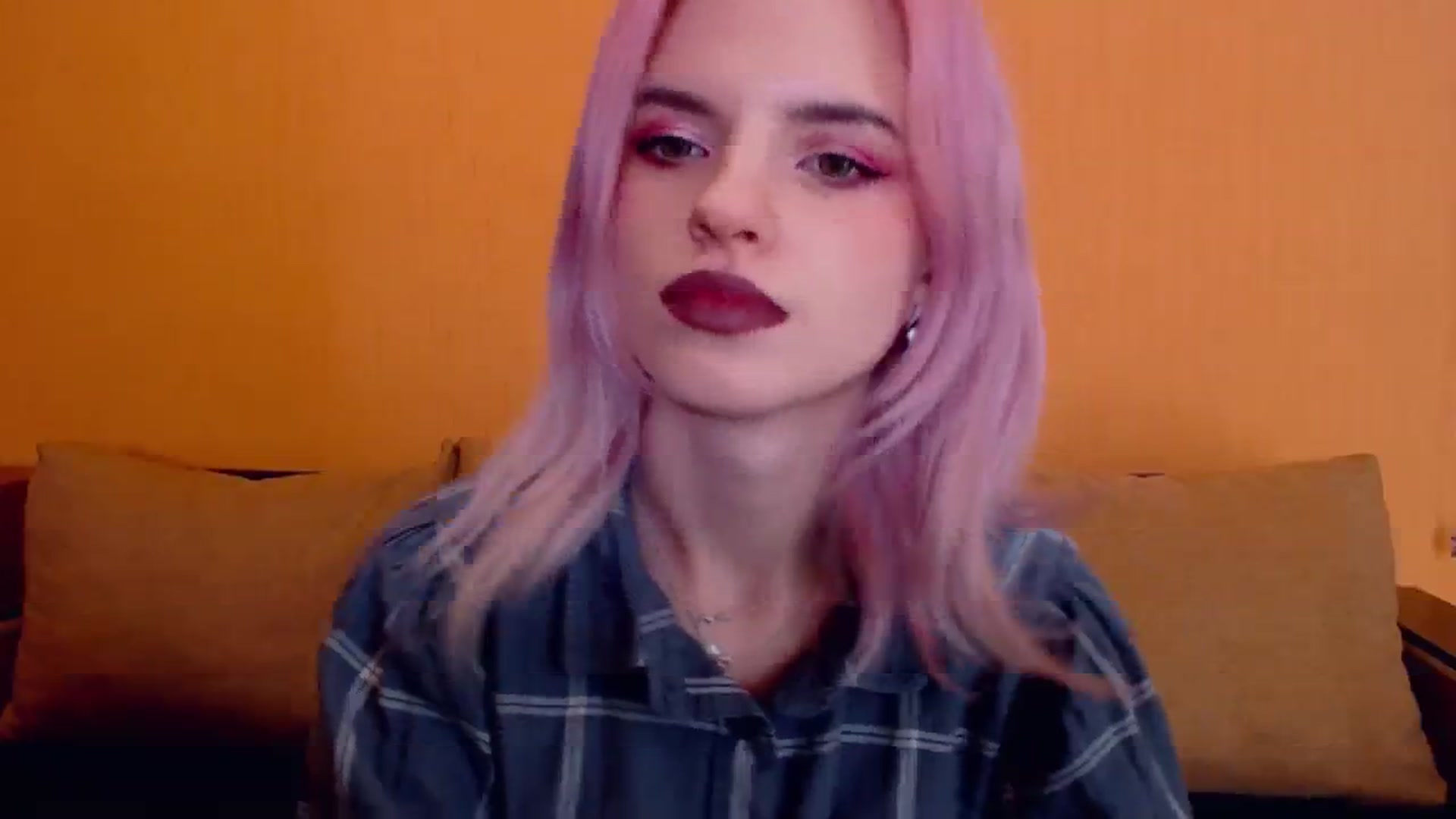 Gallery image thumbnail from Erineys's myfreecams stream on, 02/25/2024, 16:10 image 20 of 20