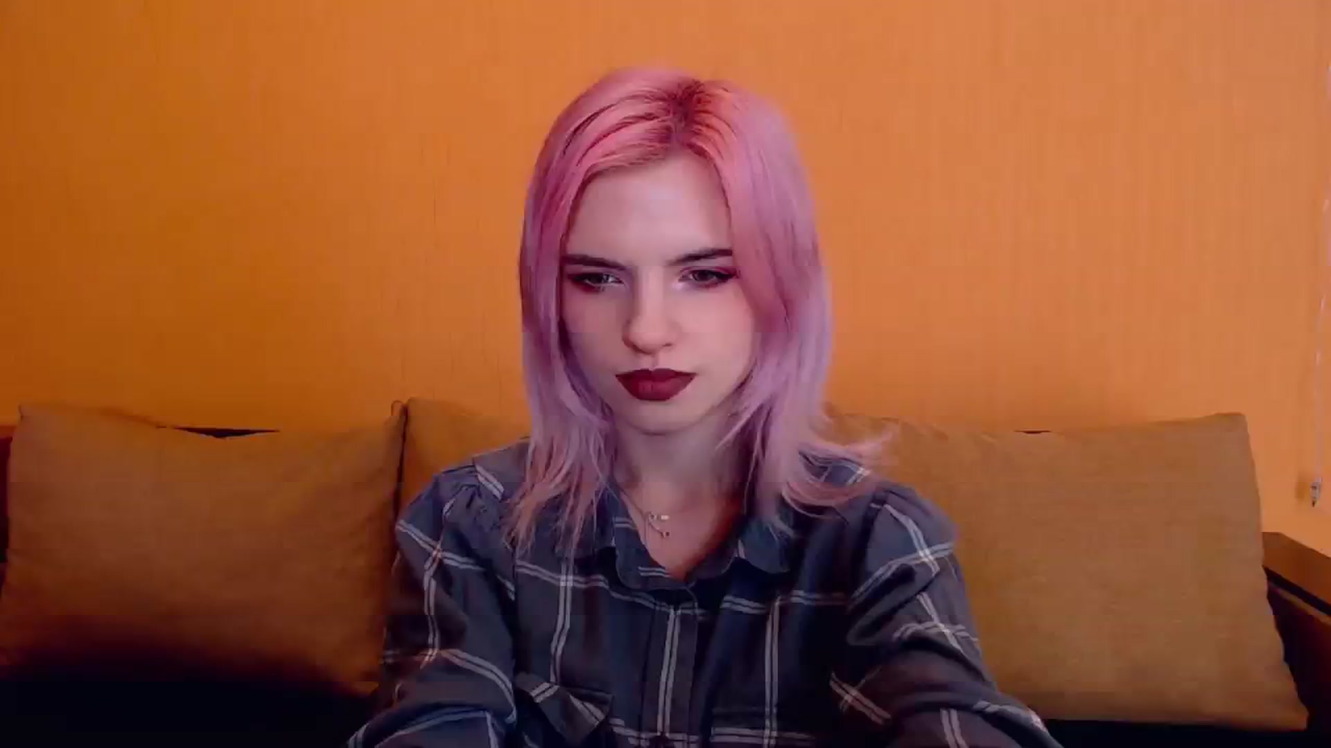 Gallery image thumbnail from Erineys's myfreecams stream on, 02/25/2024, 16:10 image 7 of 20