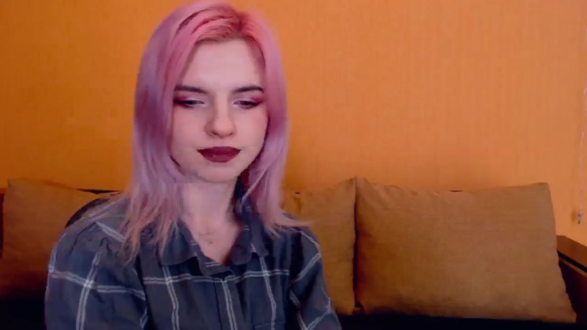 Gallery image thumbnail from Erineys's myfreecams stream on, 02/25/2024, 16:10 image 6 of 20