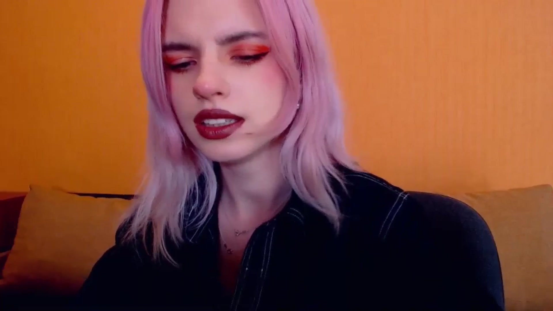 Gallery image thumbnail from Erineys's myfreecams stream on, 02/26/2024, 16:07 image 18 of 20