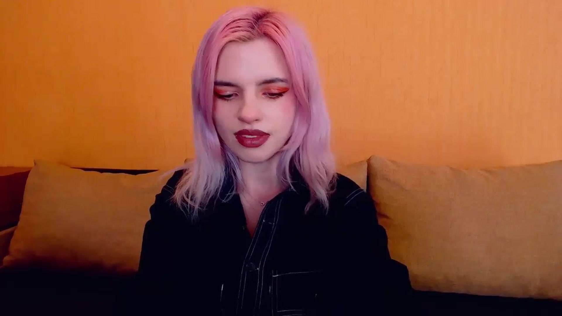Gallery image thumbnail from Erineys's myfreecams stream on, 02/26/2024, 17:09 image 4 of 20