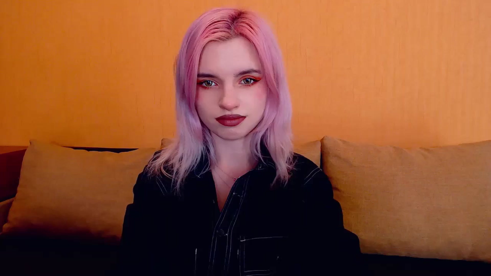Gallery image thumbnail from Erineys's myfreecams stream on, 02/26/2024, 17:09 image 1 of 20