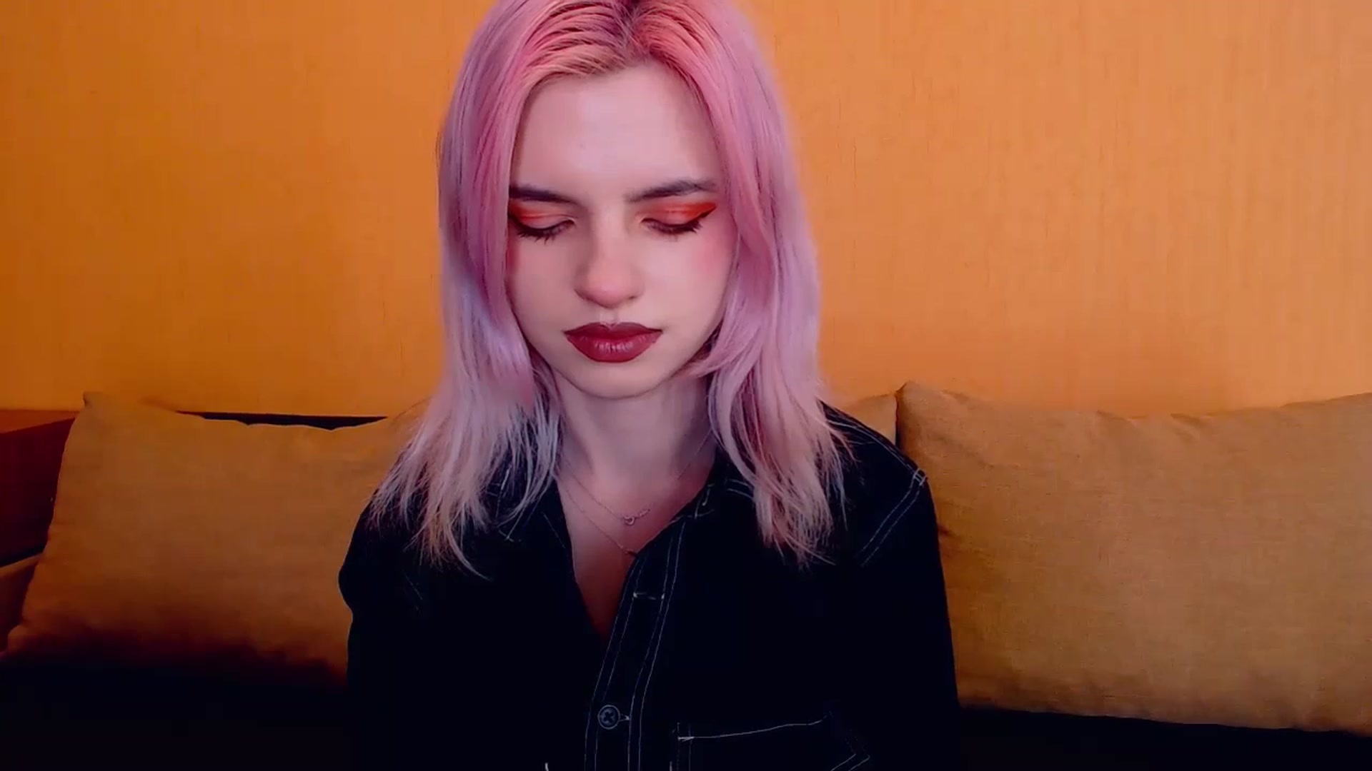 Gallery image thumbnail from Erineys's myfreecams stream on, 02/26/2024, 17:09 image 9 of 20