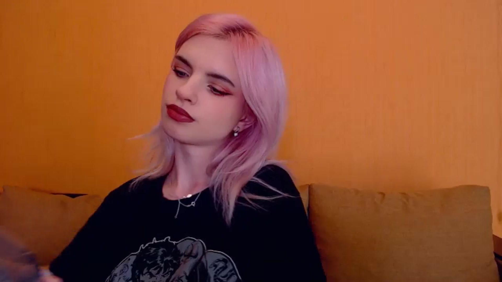 Gallery image thumbnail from Erineys's myfreecams stream on, 02/29/2024, 16:51 image 18 of 20