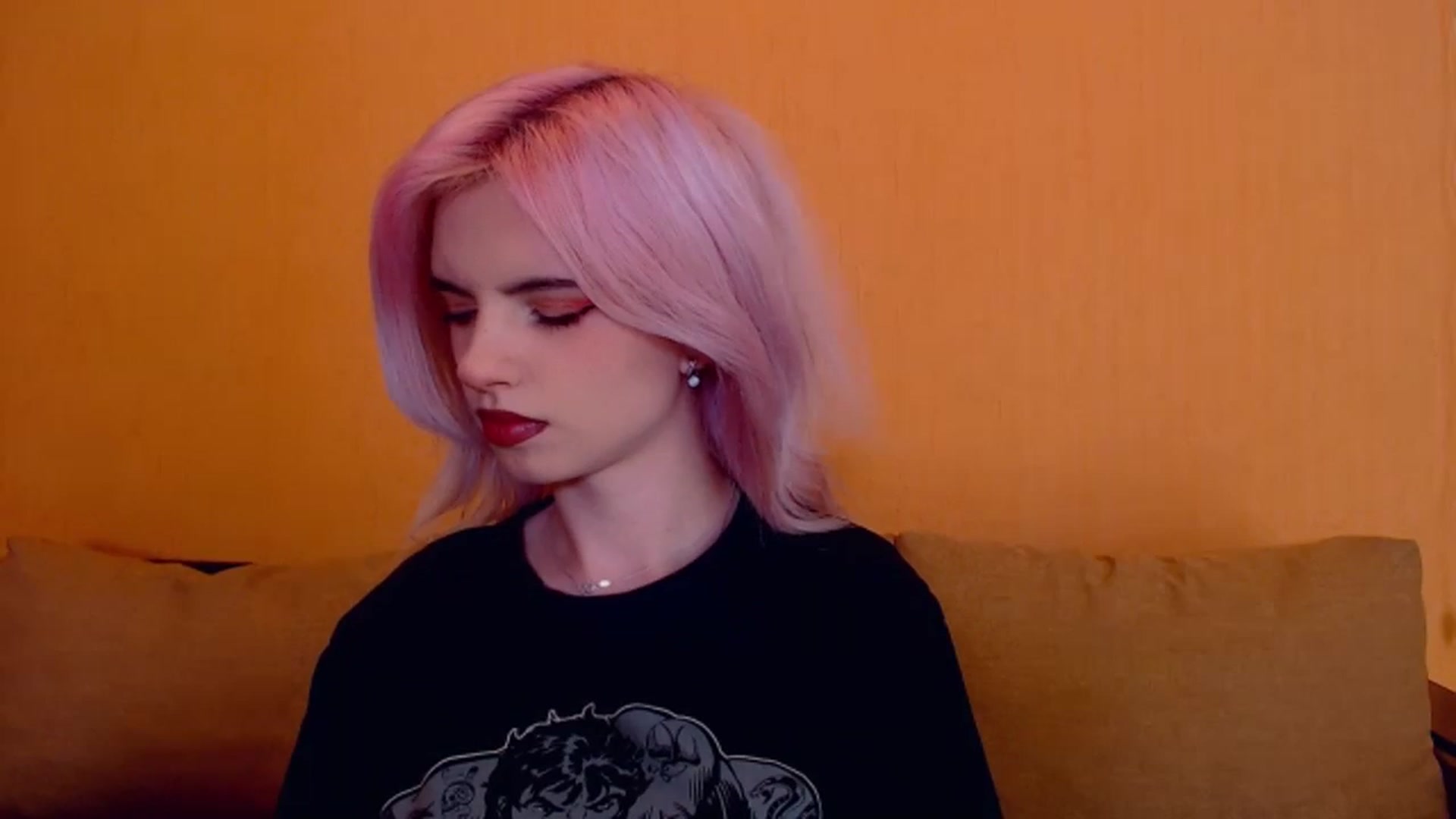 Gallery image thumbnail from Erineys's myfreecams stream on, 02/29/2024, 16:51 image 8 of 20