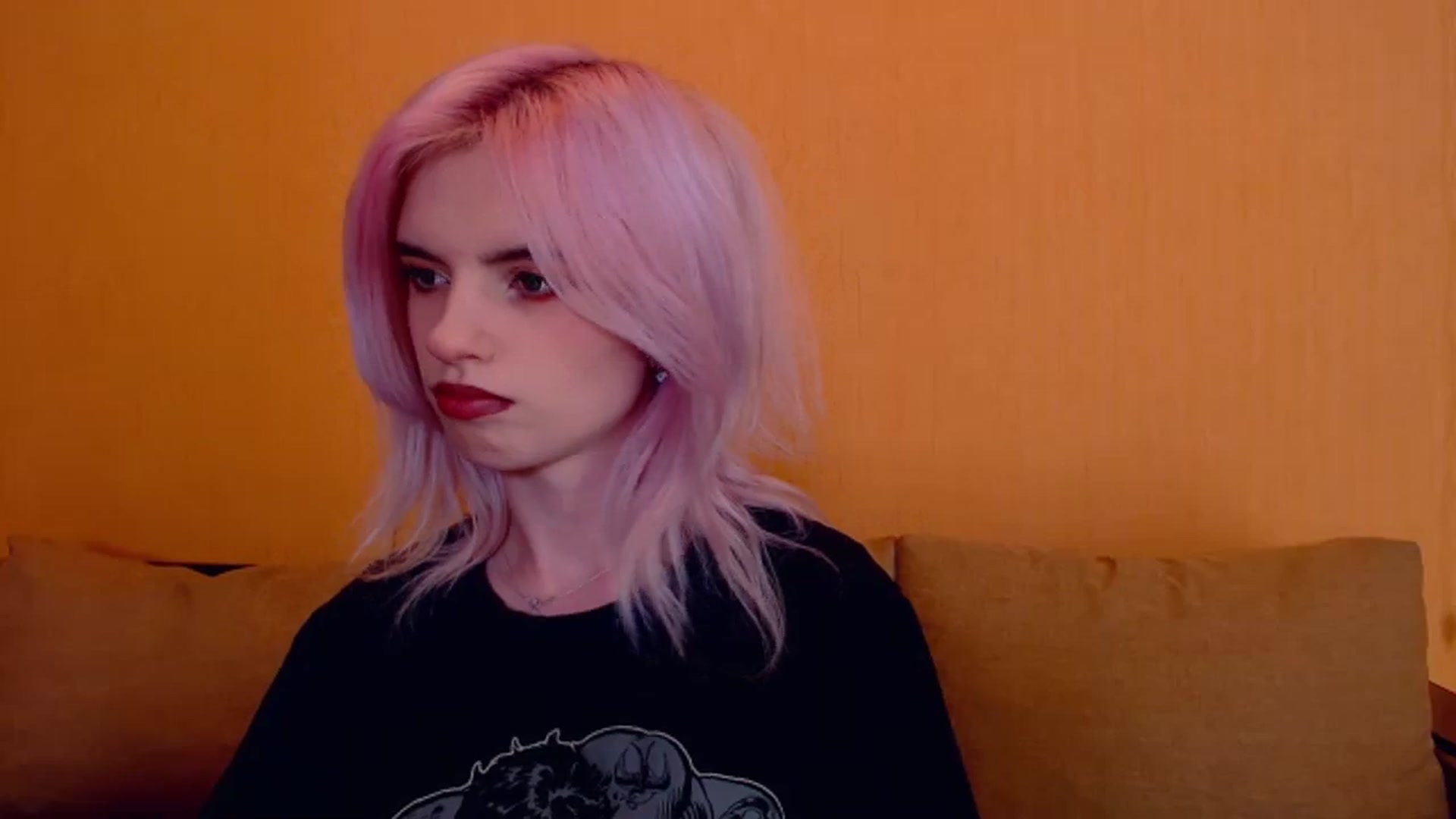 Gallery image thumbnail from Erineys's myfreecams stream on, 02/29/2024, 16:51 image 10 of 20