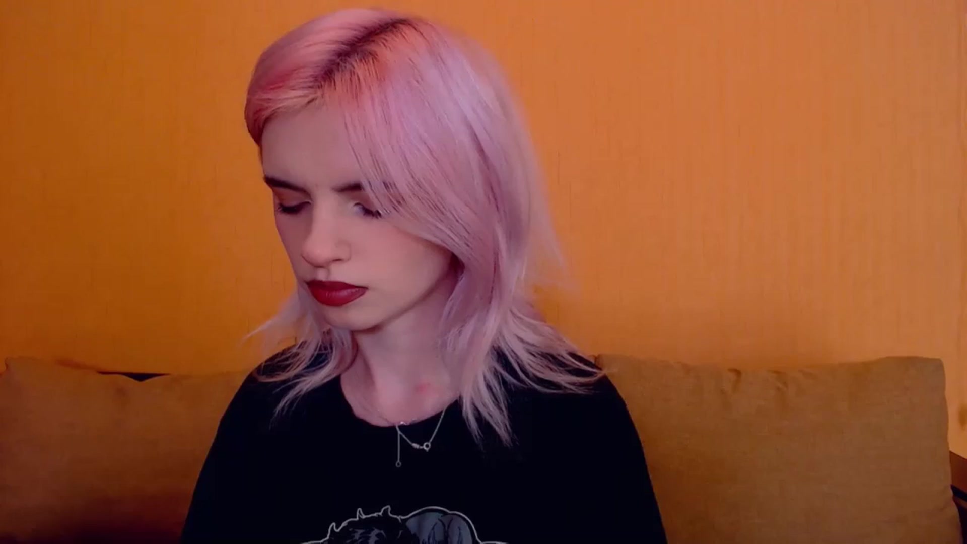 Gallery image thumbnail from Erineys's myfreecams stream on, 02/29/2024, 16:51 image 17 of 20