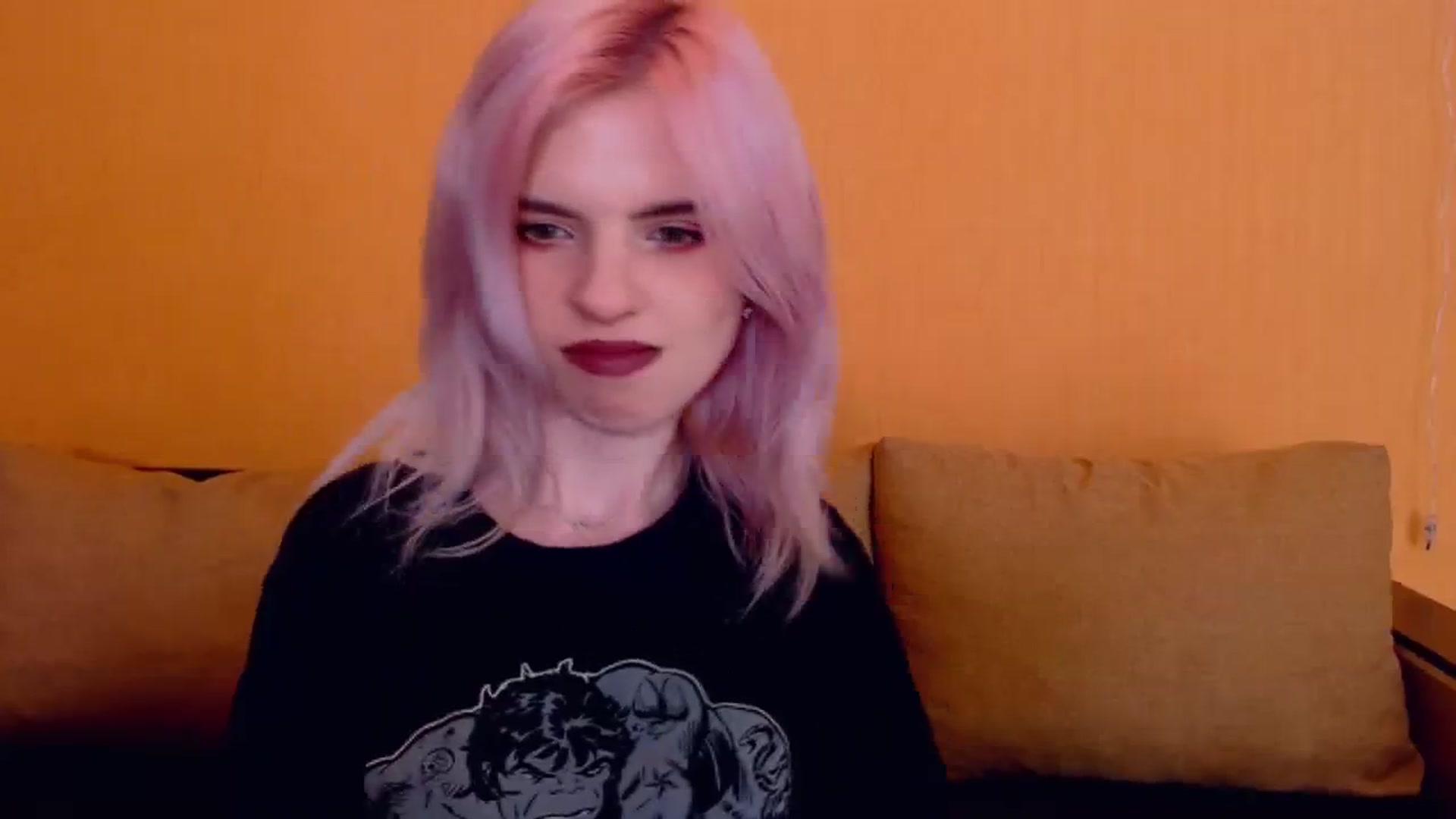 Gallery image thumbnail from Erineys's myfreecams stream on, 02/29/2024, 18:16 image 13 of 20