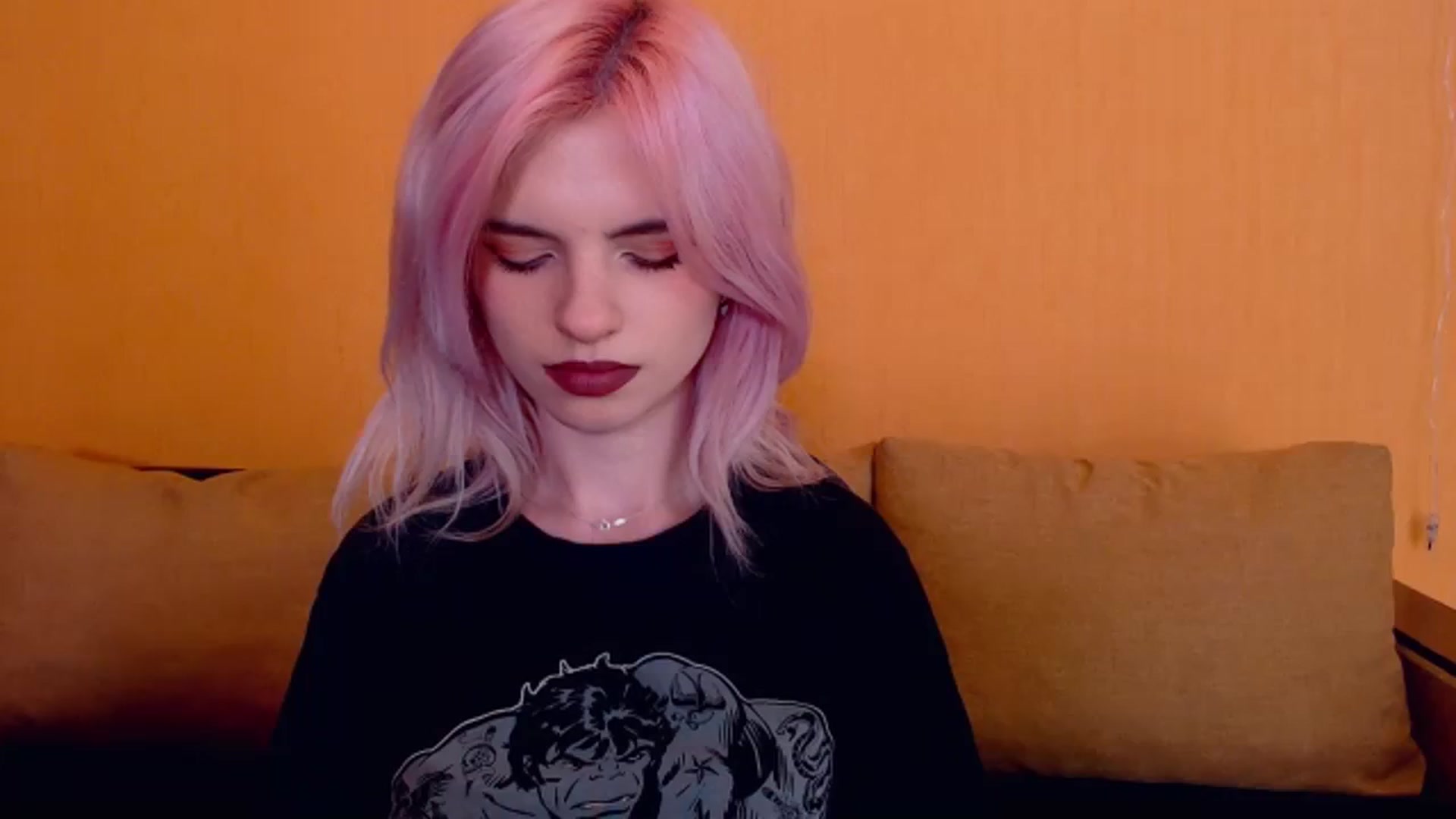 Gallery image thumbnail from Erineys's myfreecams stream on, 02/29/2024, 18:16 image 4 of 20