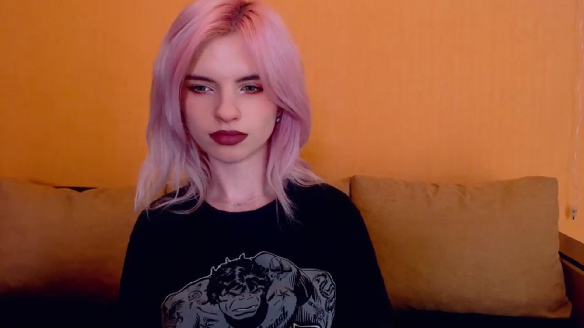 Gallery image thumbnail from Erineys's myfreecams stream on, 02/29/2024, 18:16 image 3 of 20