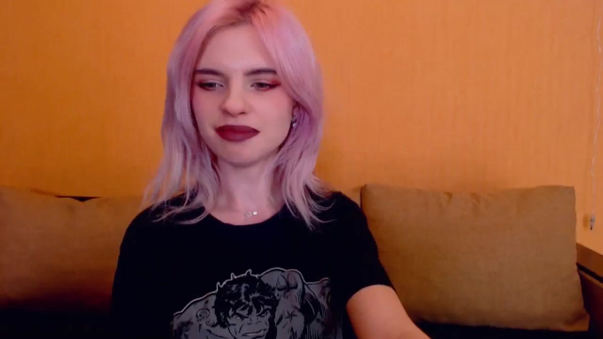 Gallery image thumbnail from Erineys's myfreecams stream on, 02/29/2024, 18:16 image 7 of 20
