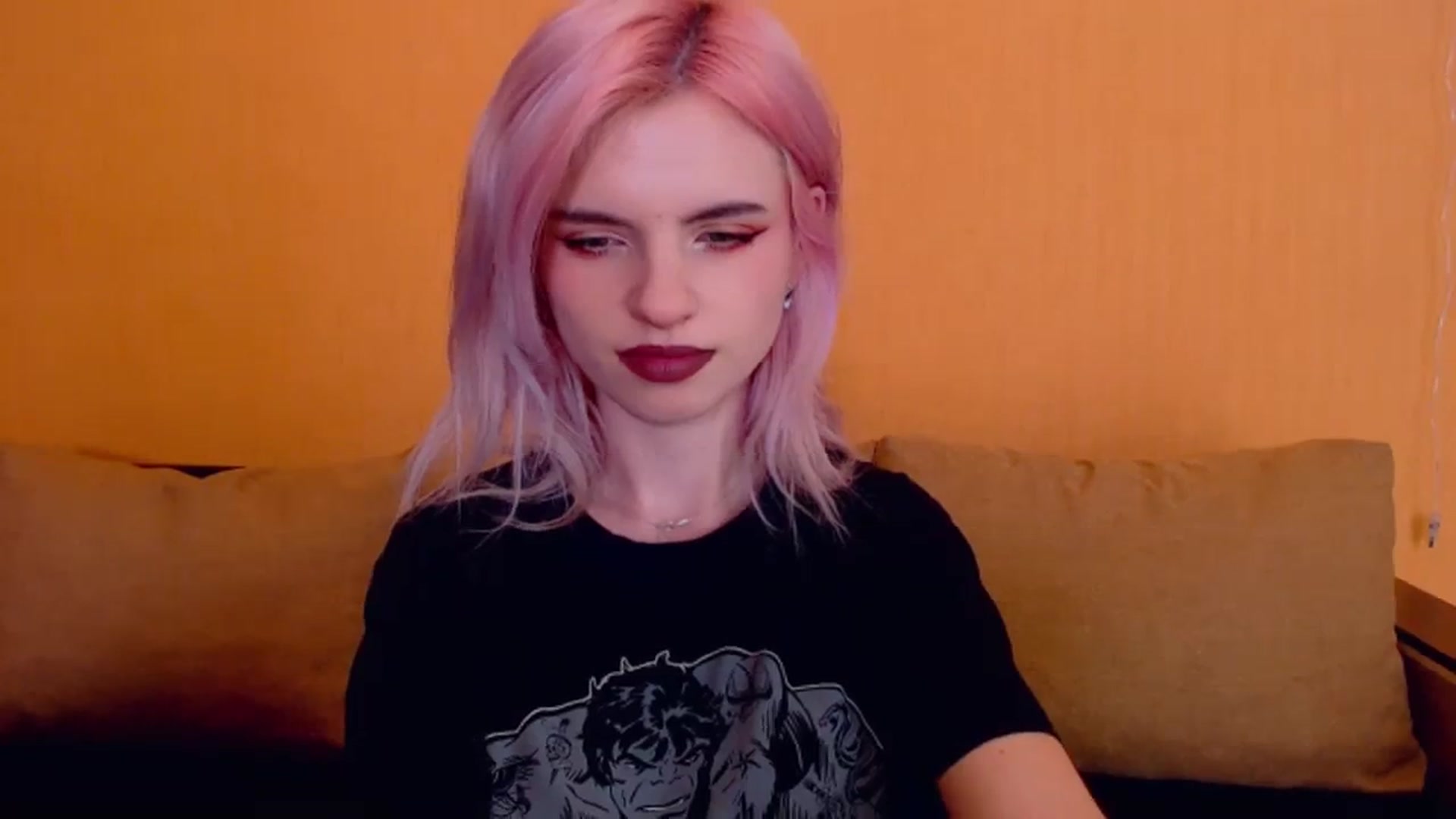 Gallery image thumbnail from Erineys's myfreecams stream on, 02/29/2024, 18:16 image 5 of 20