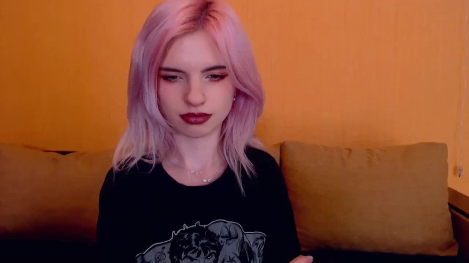 Gallery image thumbnail from Erineys's myfreecams stream on, 02/29/2024, 18:16 image 20 of 20