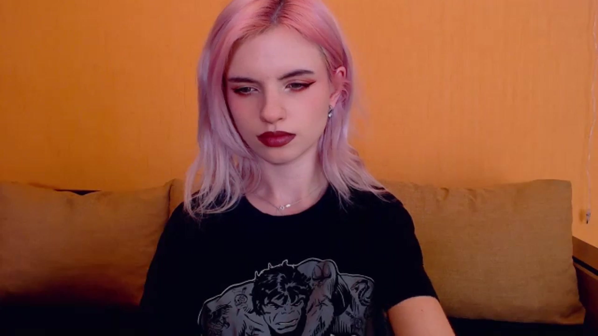 Gallery image thumbnail from Erineys's myfreecams stream on, 02/29/2024, 18:54 image 4 of 20