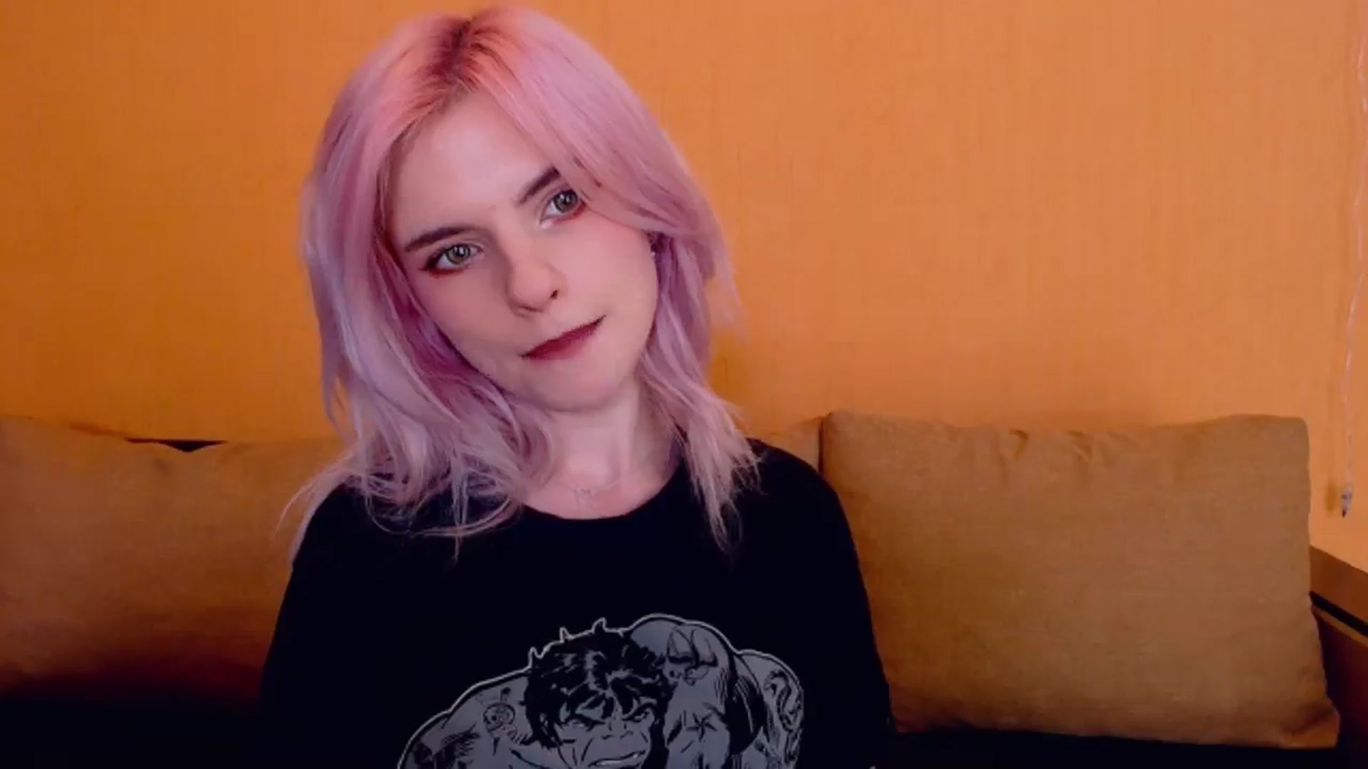 Gallery image thumbnail from Erineys's myfreecams stream on, 02/29/2024, 18:54 image 15 of 20