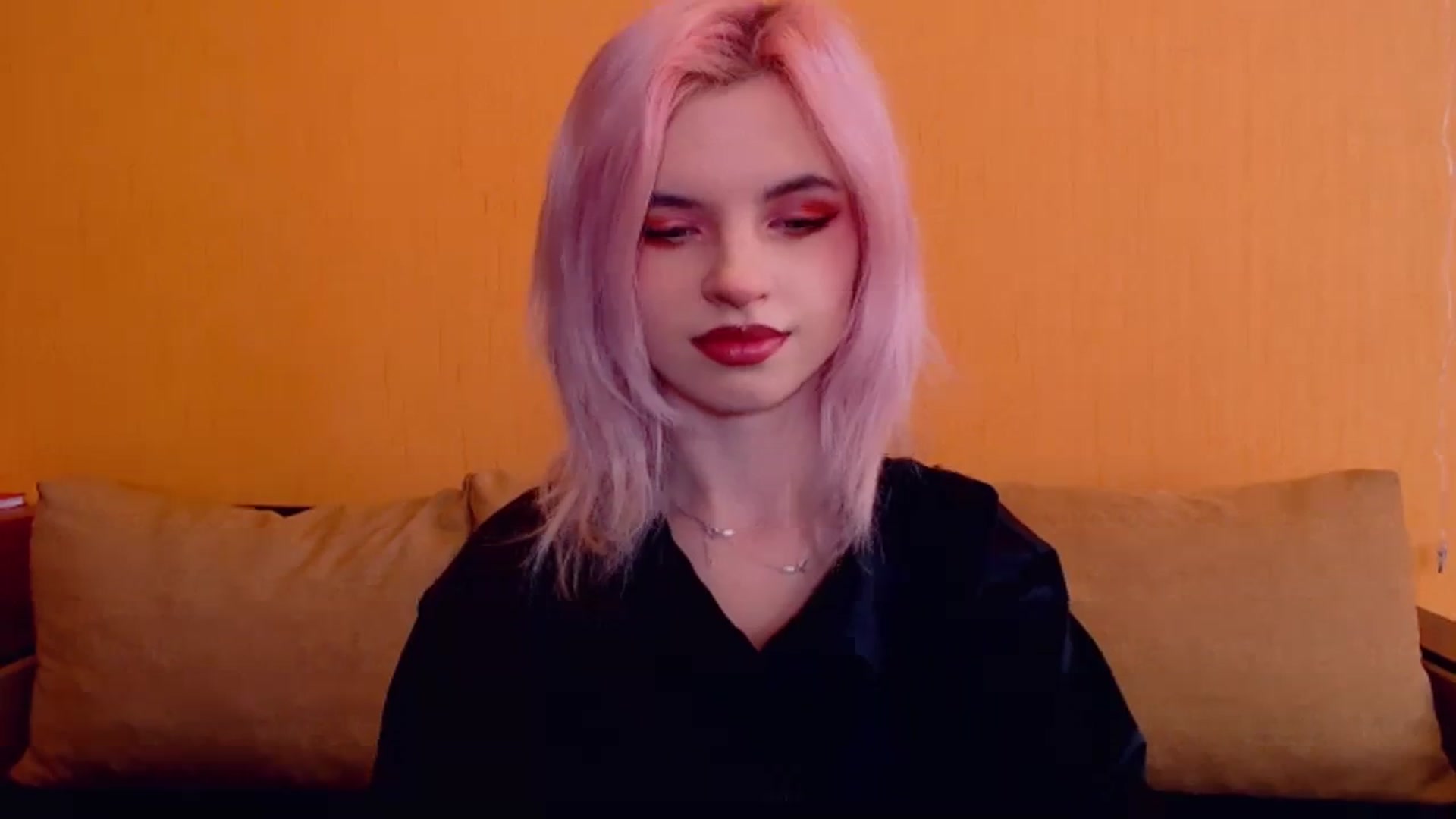 Gallery image thumbnail from Erineys's myfreecams stream on, 03/02/2024, 13:54 image 8 of 20