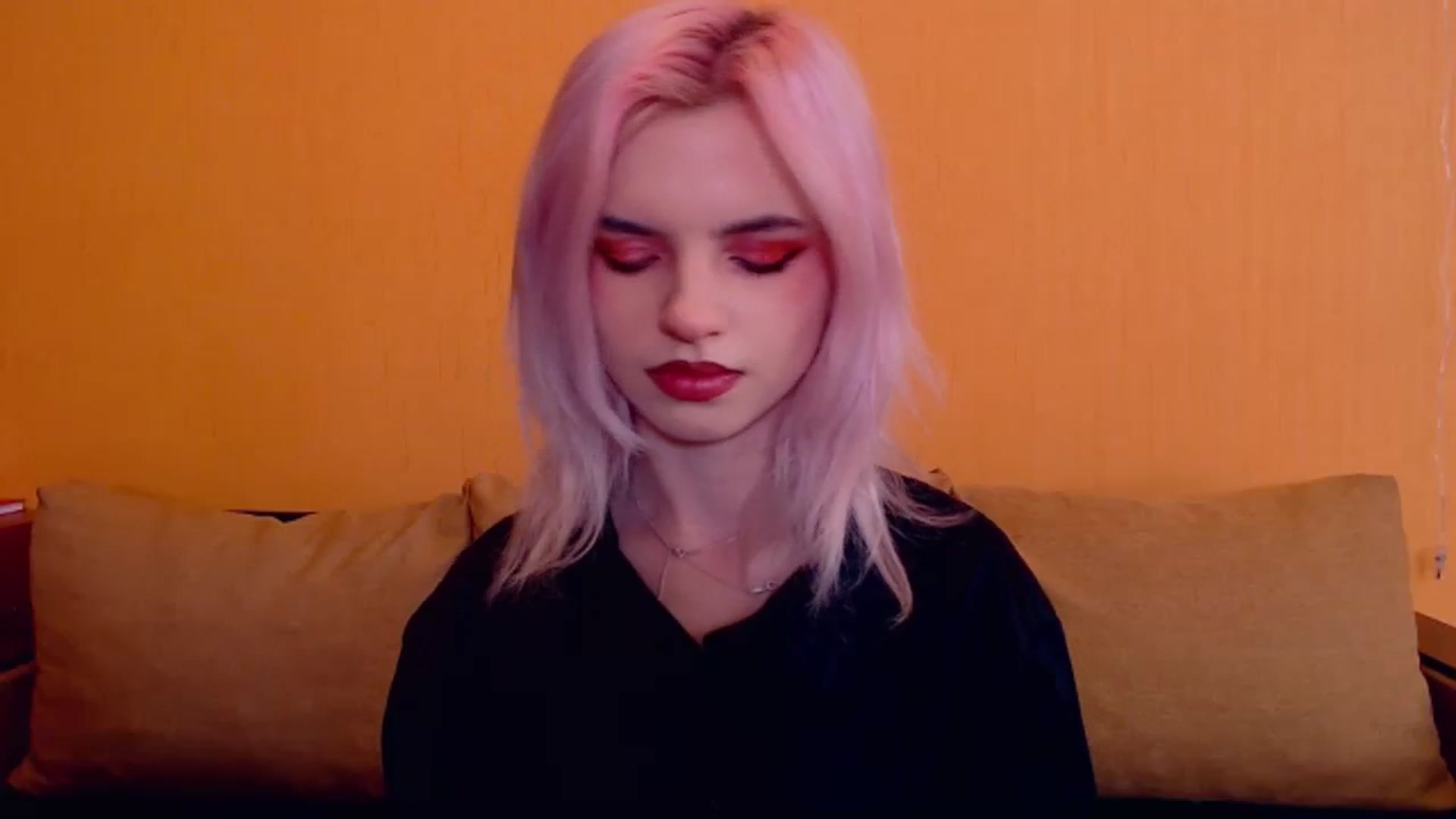 Gallery image thumbnail from Erineys's myfreecams stream on, 03/02/2024, 13:54 image 16 of 20