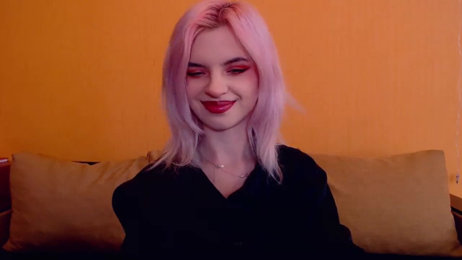 Gallery image thumbnail from Erineys's myfreecams stream on, 03/02/2024, 13:54 image 10 of 20