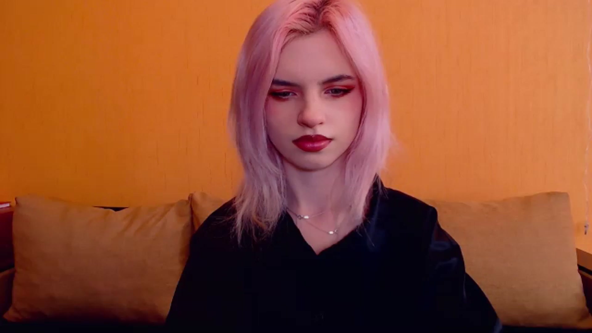 Gallery image thumbnail from Erineys's myfreecams stream on, 03/02/2024, 13:54 image 7 of 20