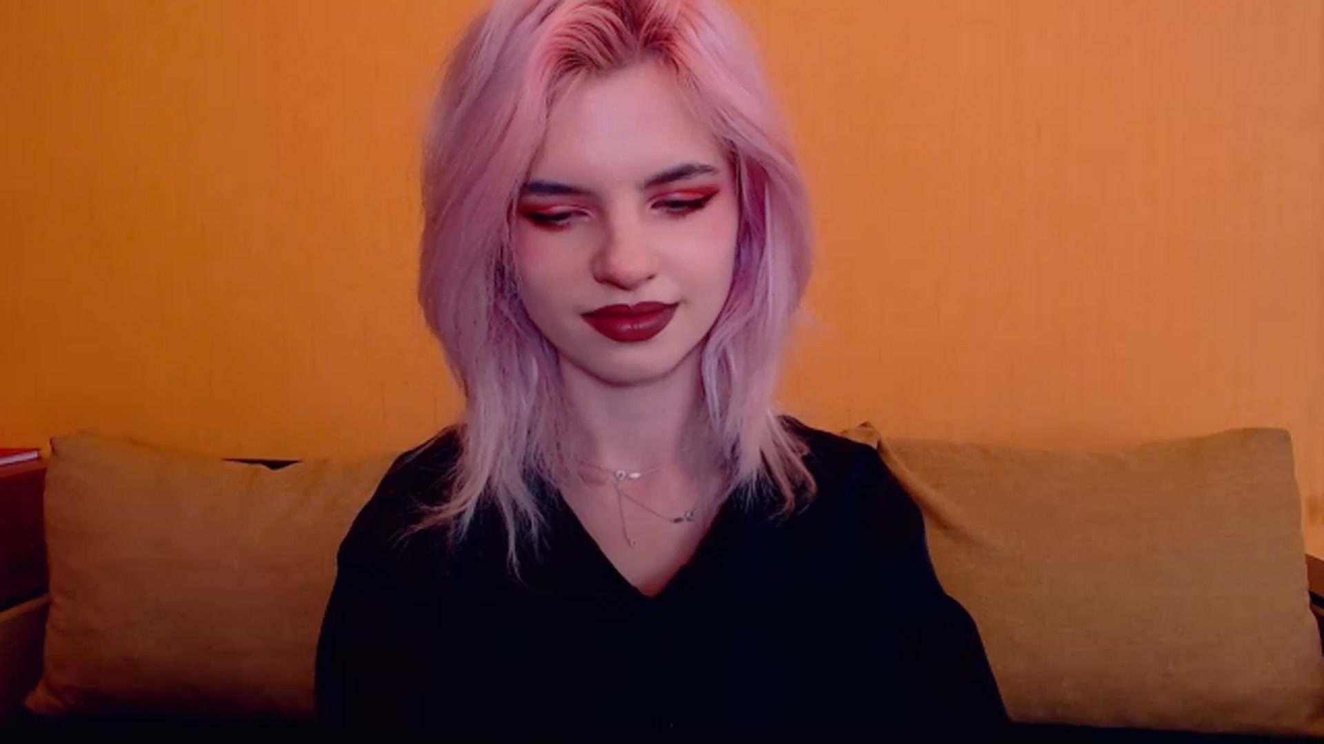 Gallery image thumbnail from Erineys's myfreecams stream on, 03/02/2024, 14:50 image 20 of 20