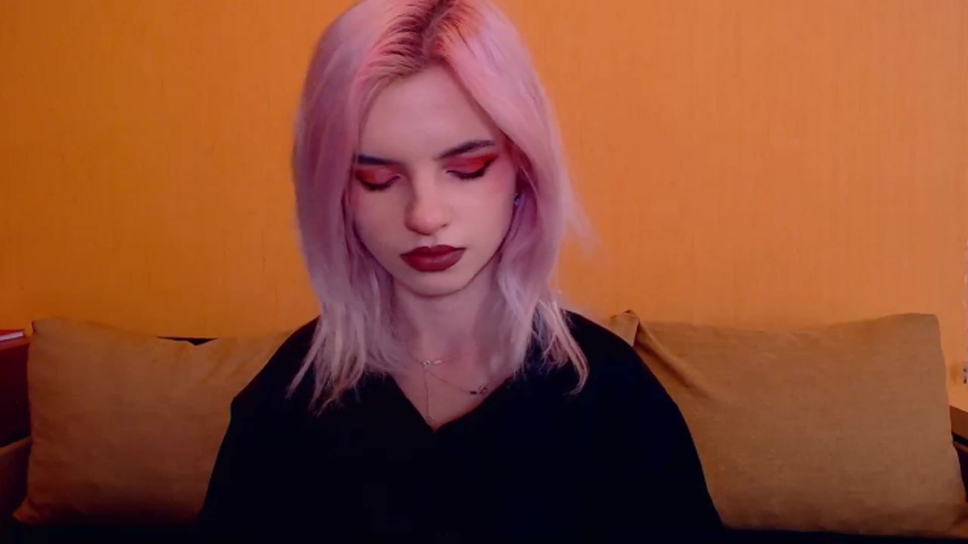 Gallery image thumbnail from Erineys's myfreecams stream on, 03/02/2024, 14:50 image 6 of 20