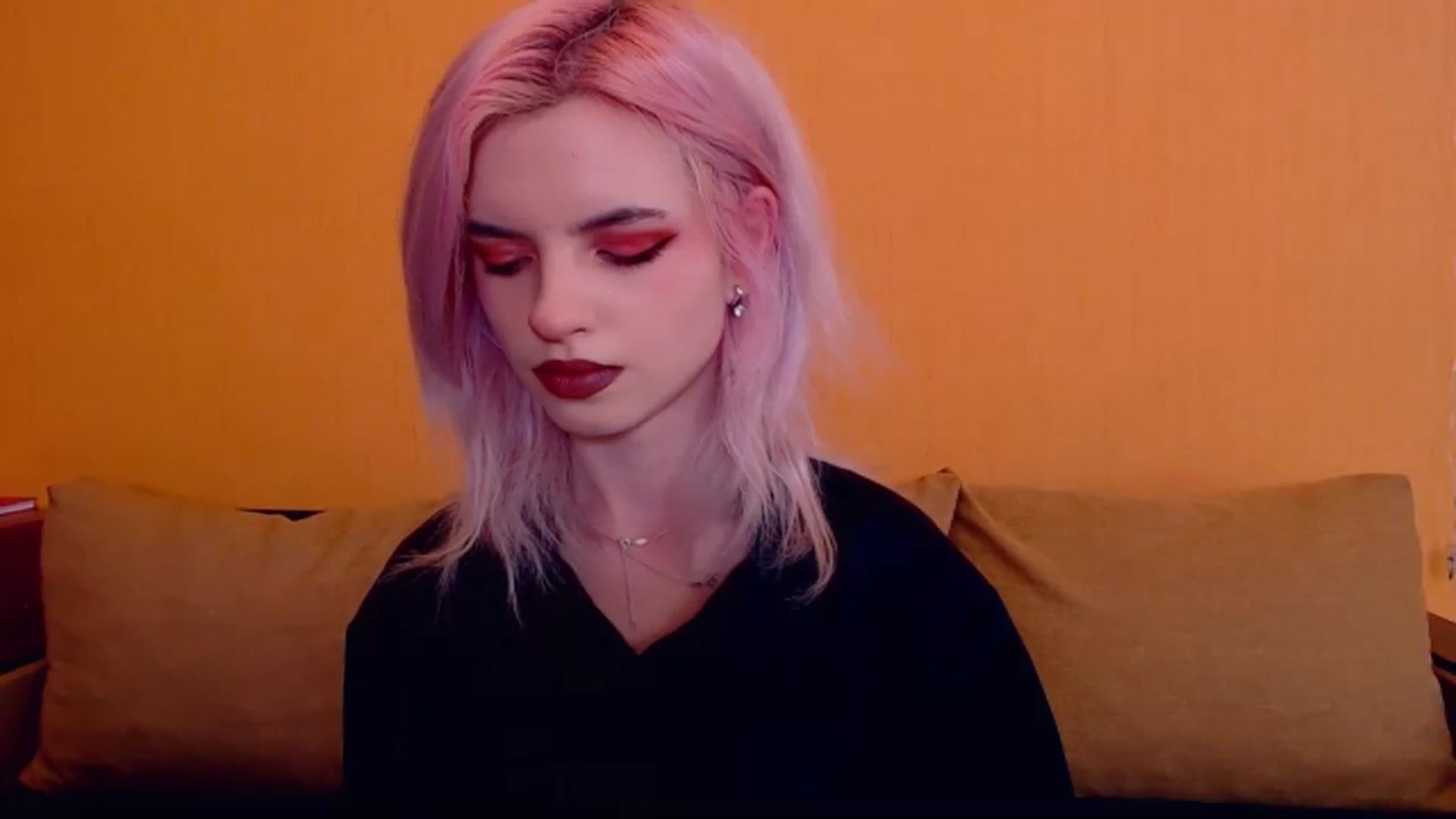 Gallery image thumbnail from Erineys's myfreecams stream on, 03/02/2024, 14:50 image 10 of 20