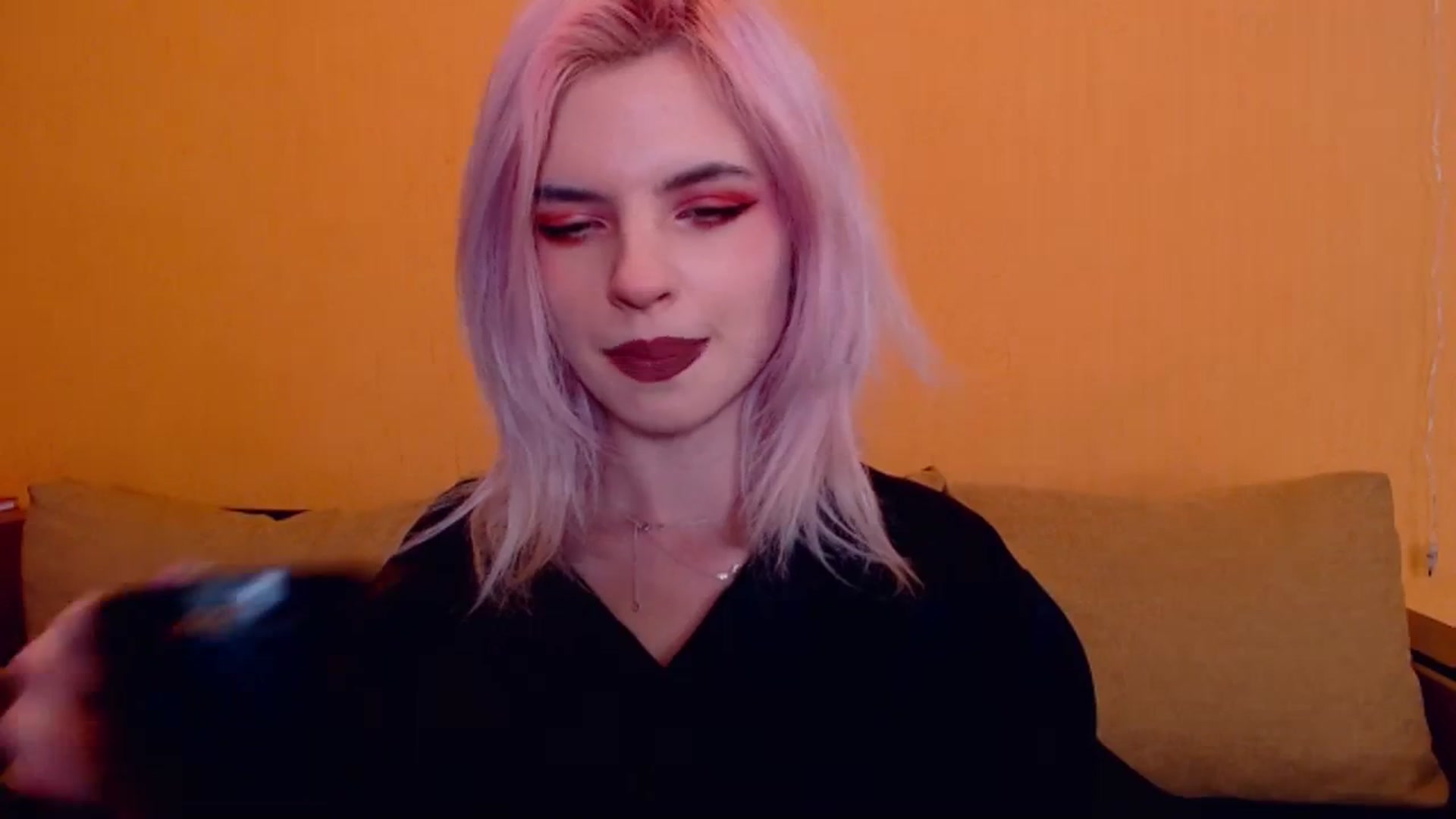 Gallery image thumbnail from Erineys's myfreecams stream on, 03/02/2024, 16:12 image 19 of 20